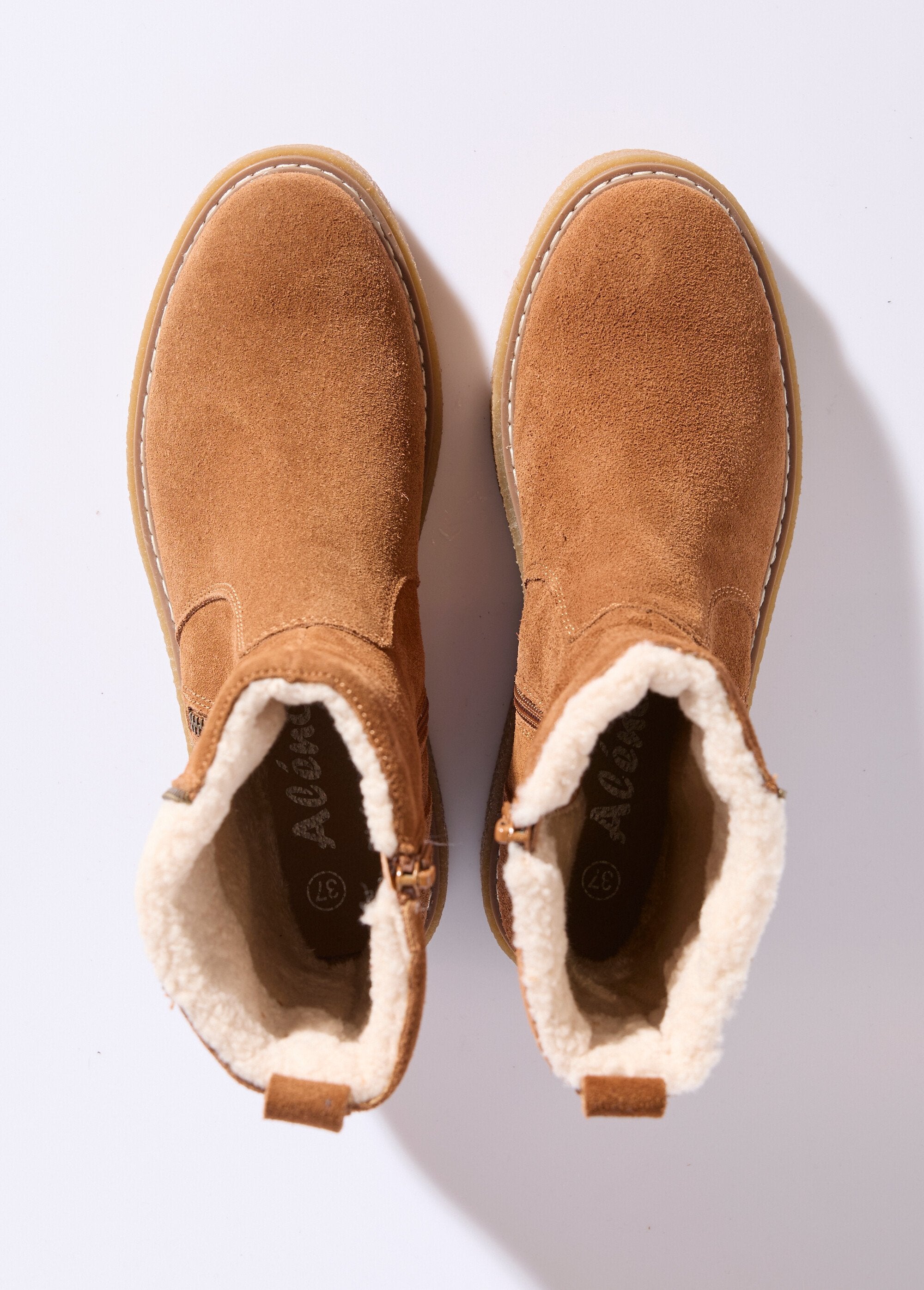 High-top_leather_boots_with_fur_details_camel_OV1_slim