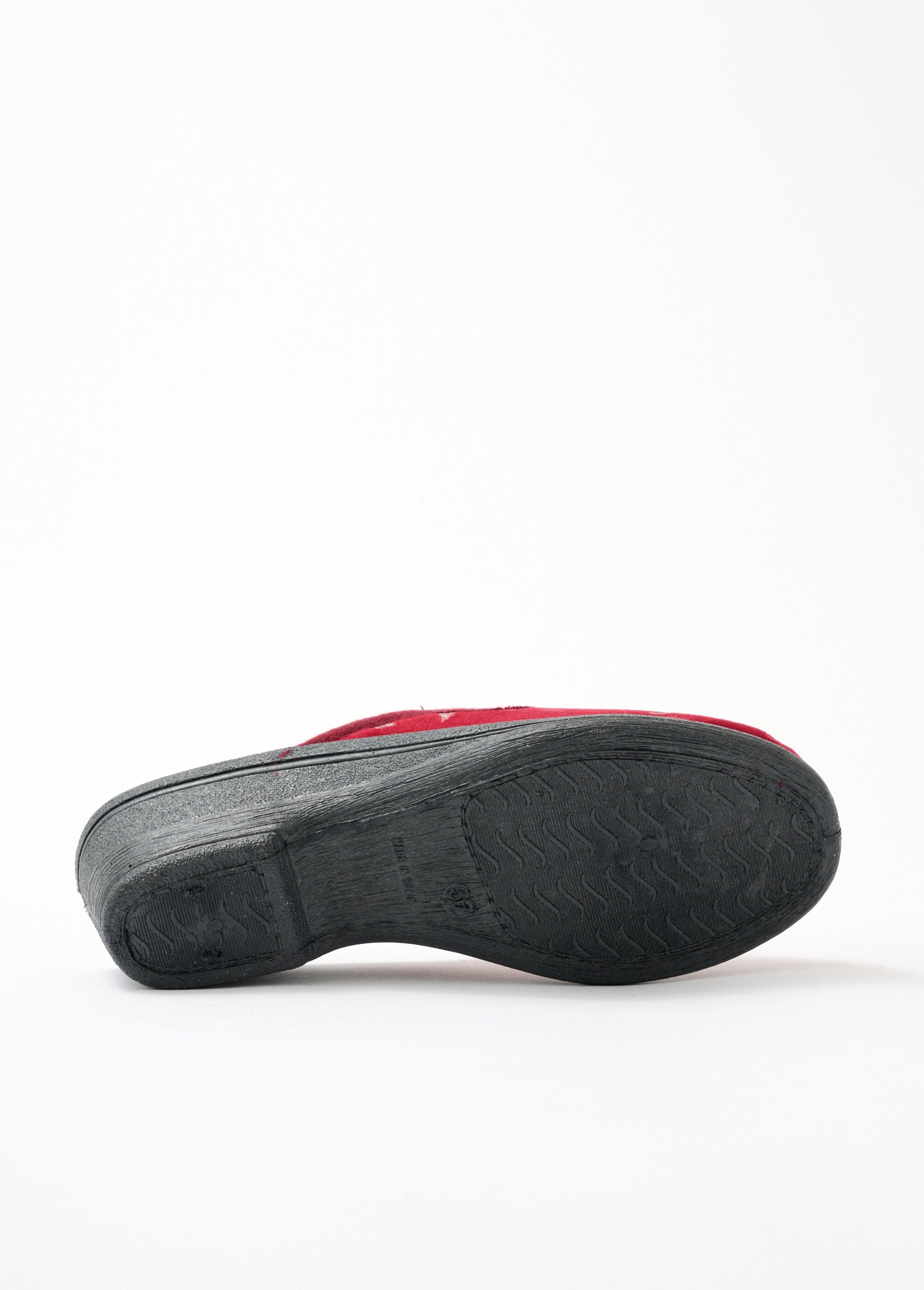 Comfort_width_wedge_mule_slippers_Bordeaux_UN1_slim