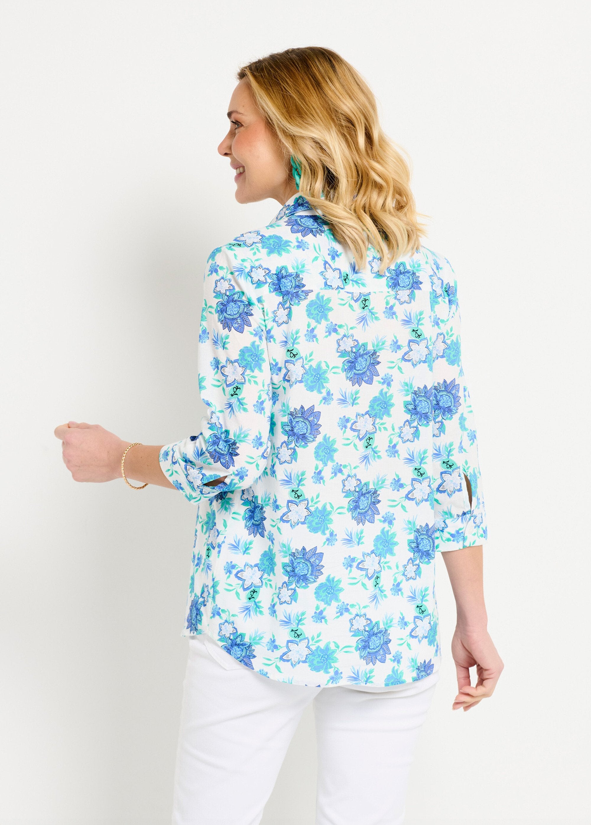Long_button-down_cotton_blouse_with_floral_print_Blue_print_DO1_slim
