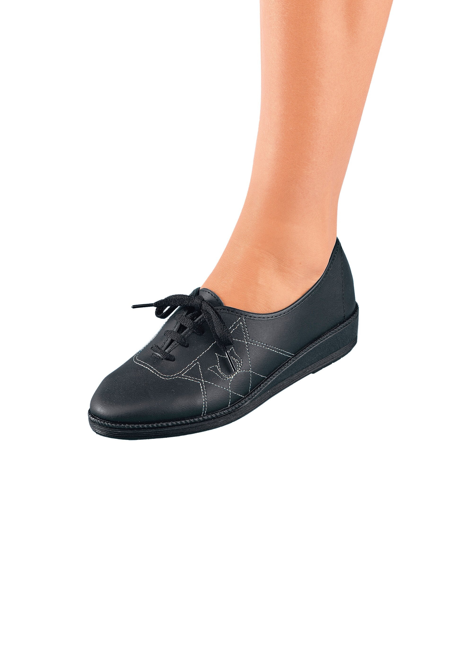 Comfort_width_leather_lace-up_derbies_Black_SF1_slim