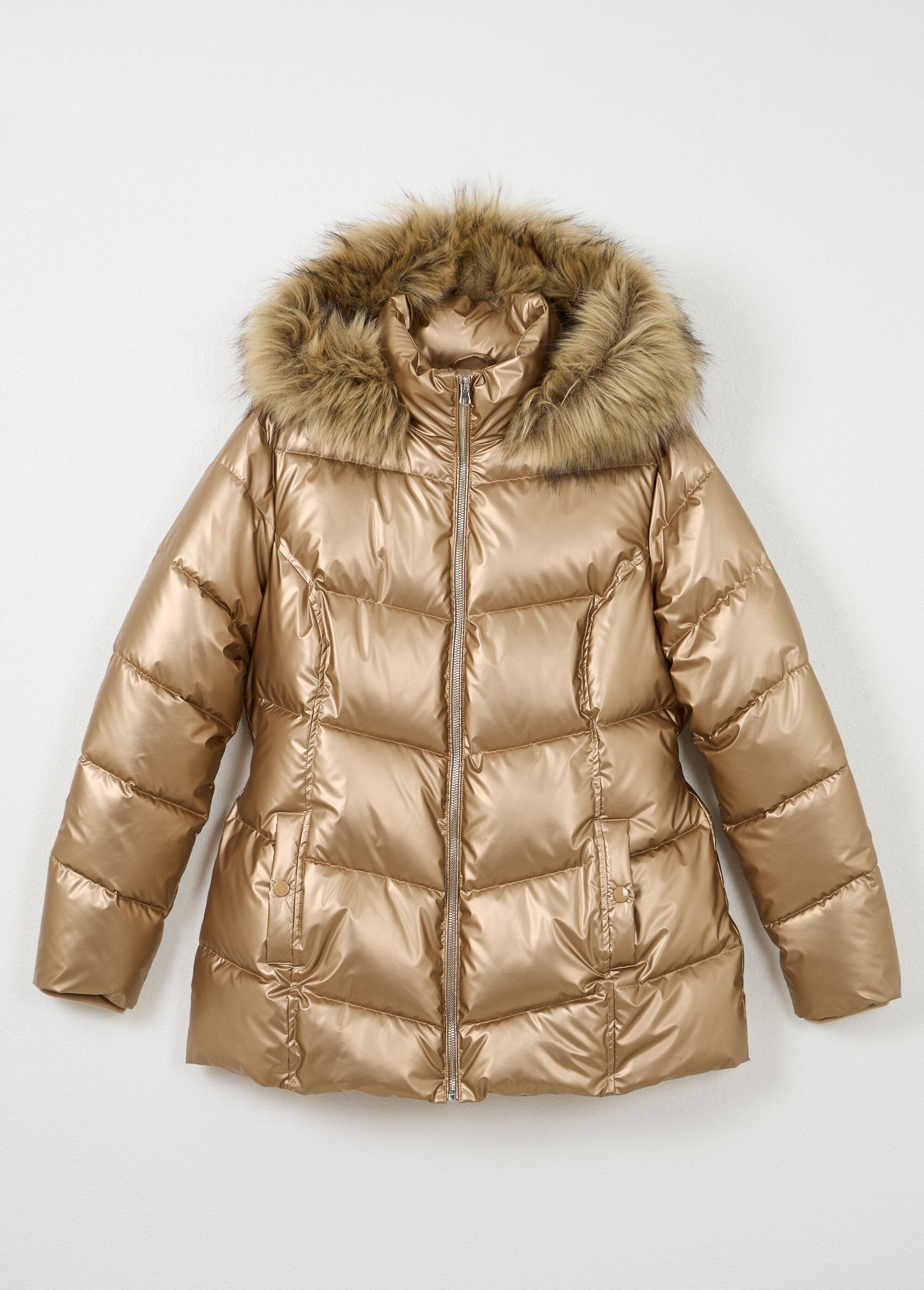 Short_quilted_down_jacket_with_metallic_effect_hood_Golden_AP1_slim