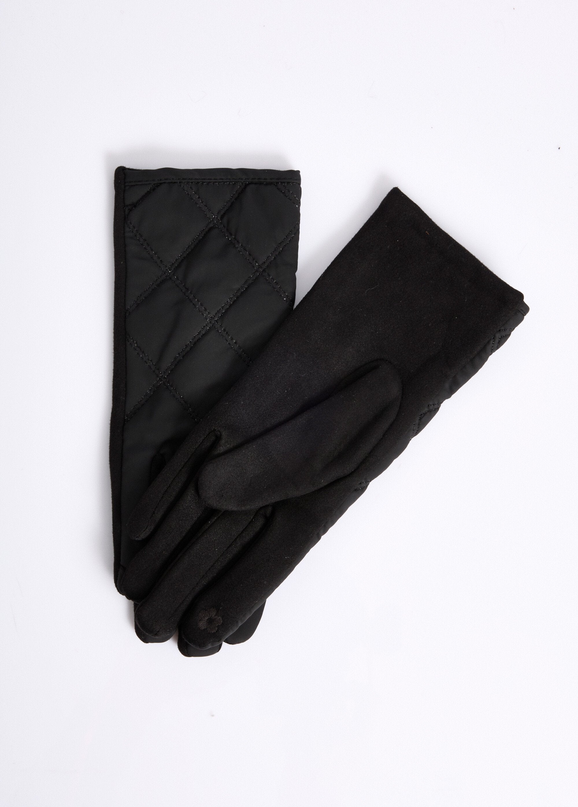 Quilted_gloves_with_suede_lining_Black_DE1_slim