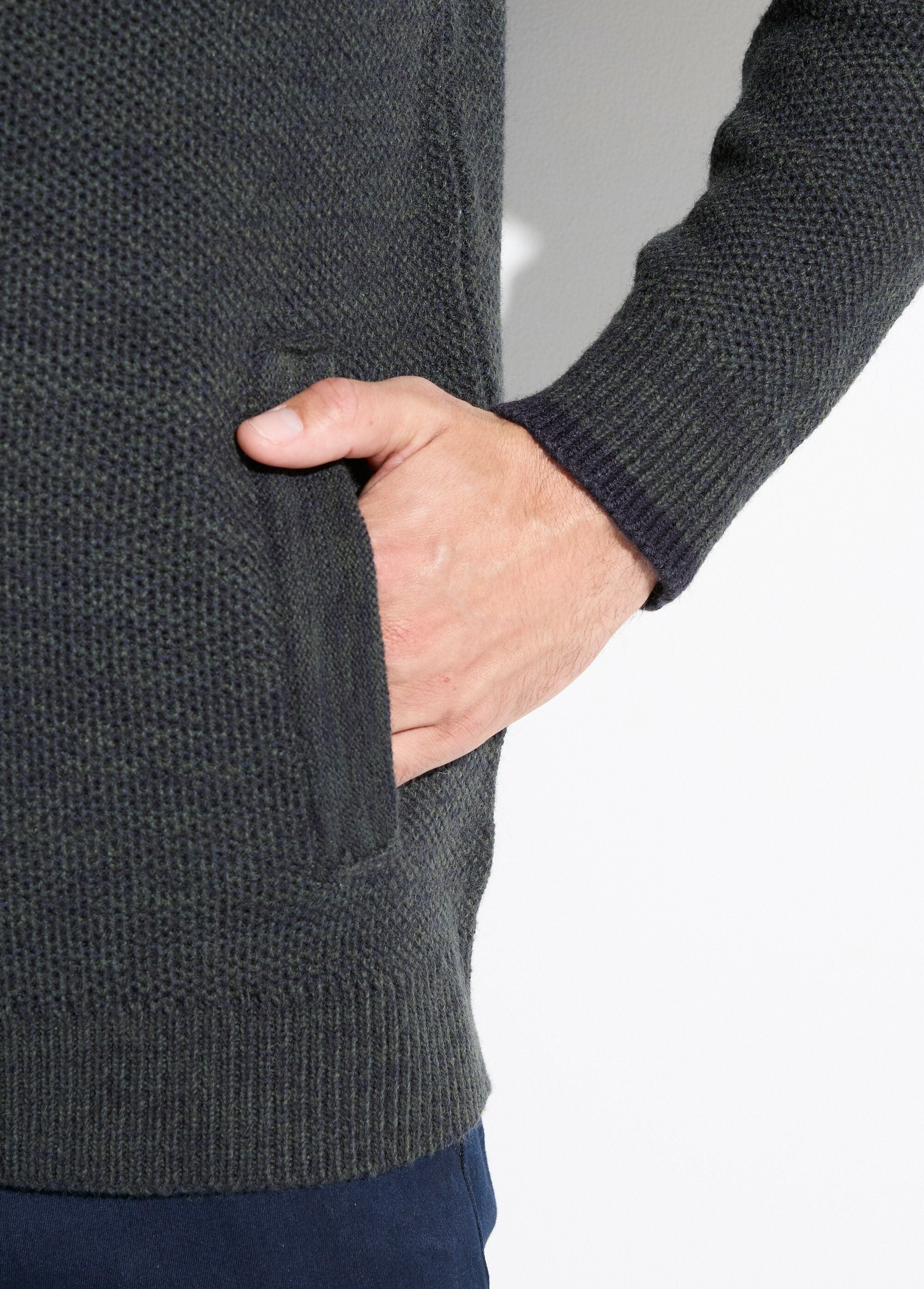 Zipped_cardigan_with_high_collar_in_heathered_wool_knit_Green_DE2_slim