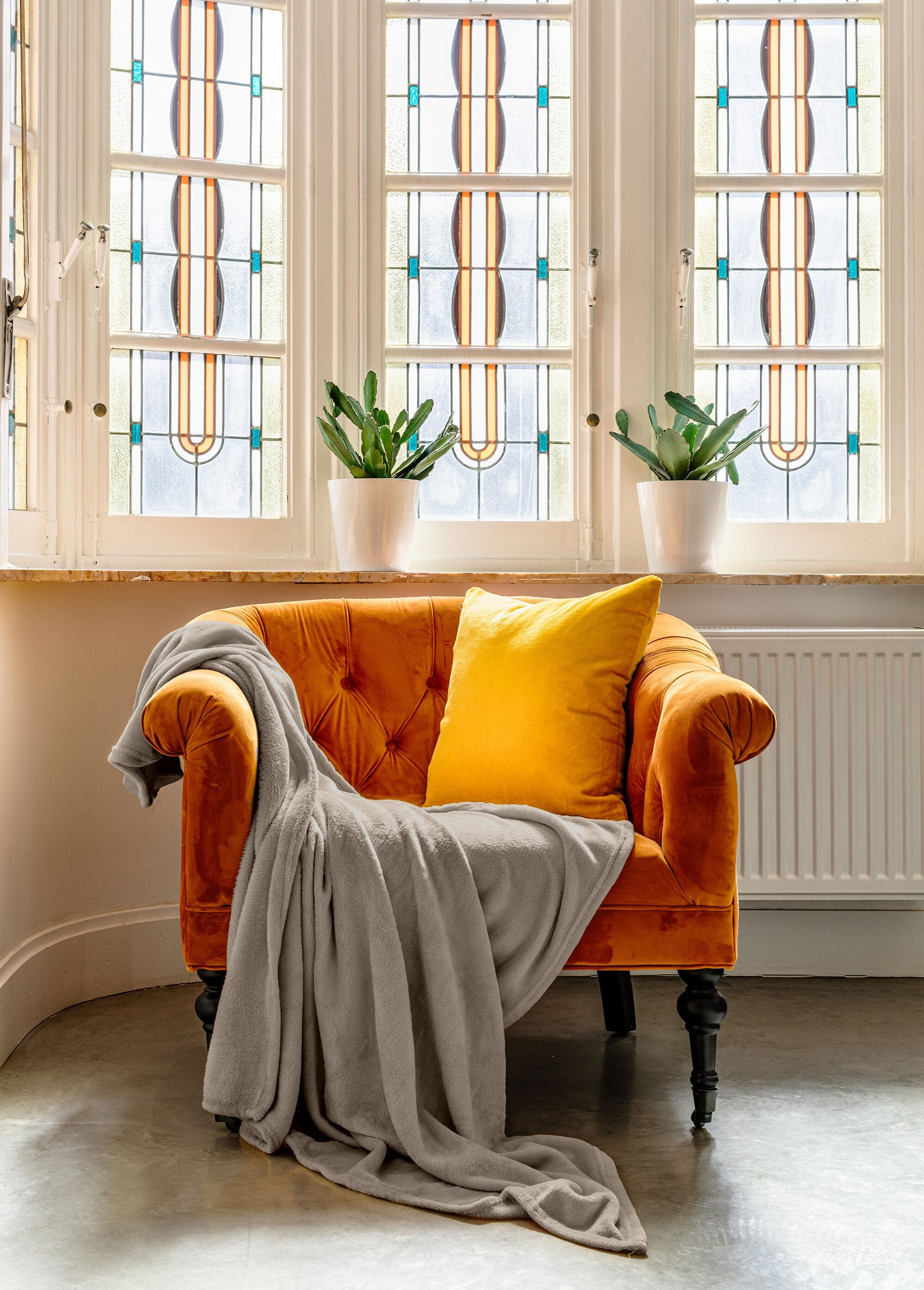 Large_plain_smooth_fleece_blanket,_2m_x_1.5m_Mole_SF1_slim