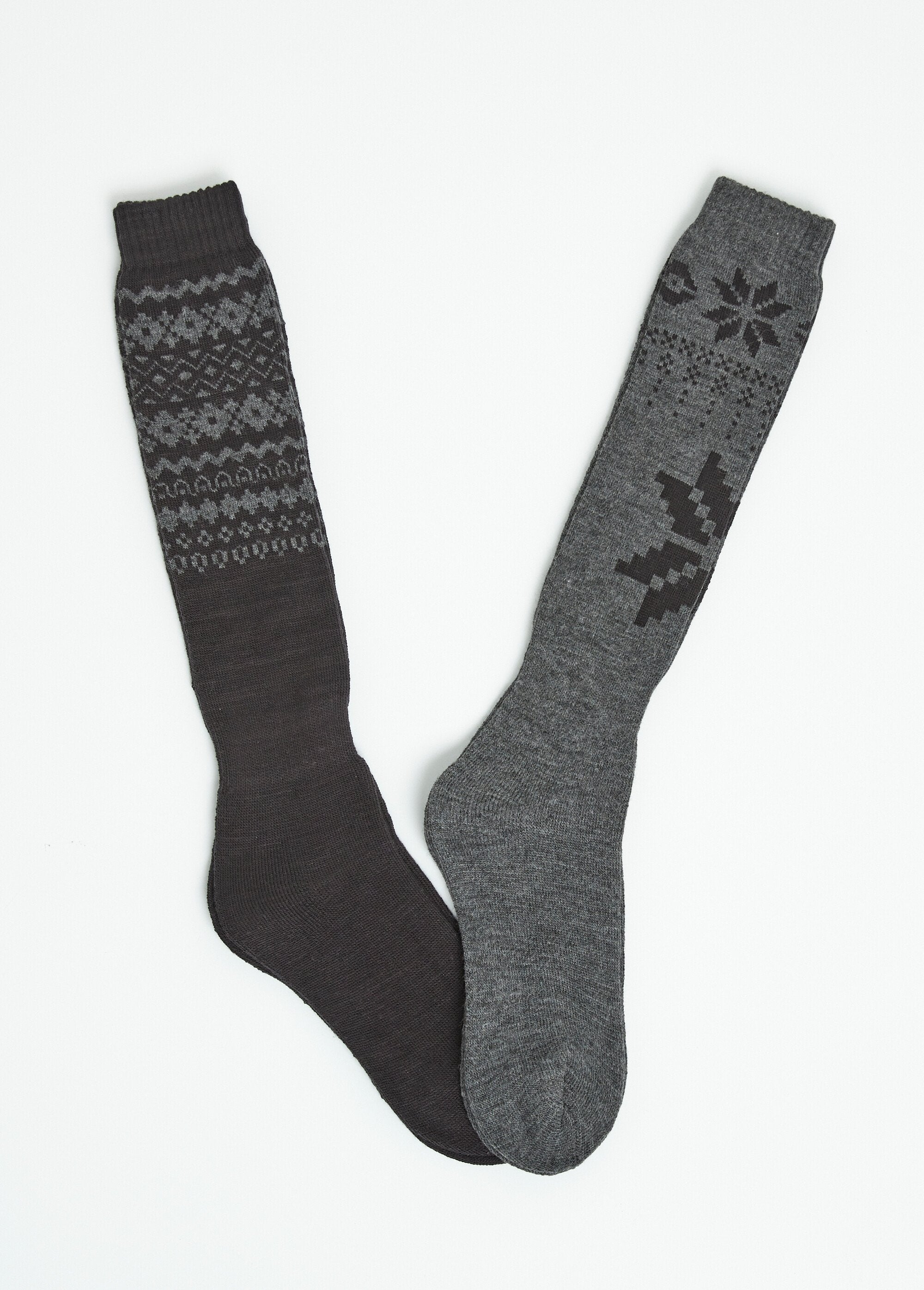 Pack_of_2_warm_ski_socks_Black_matching_FA1_slim