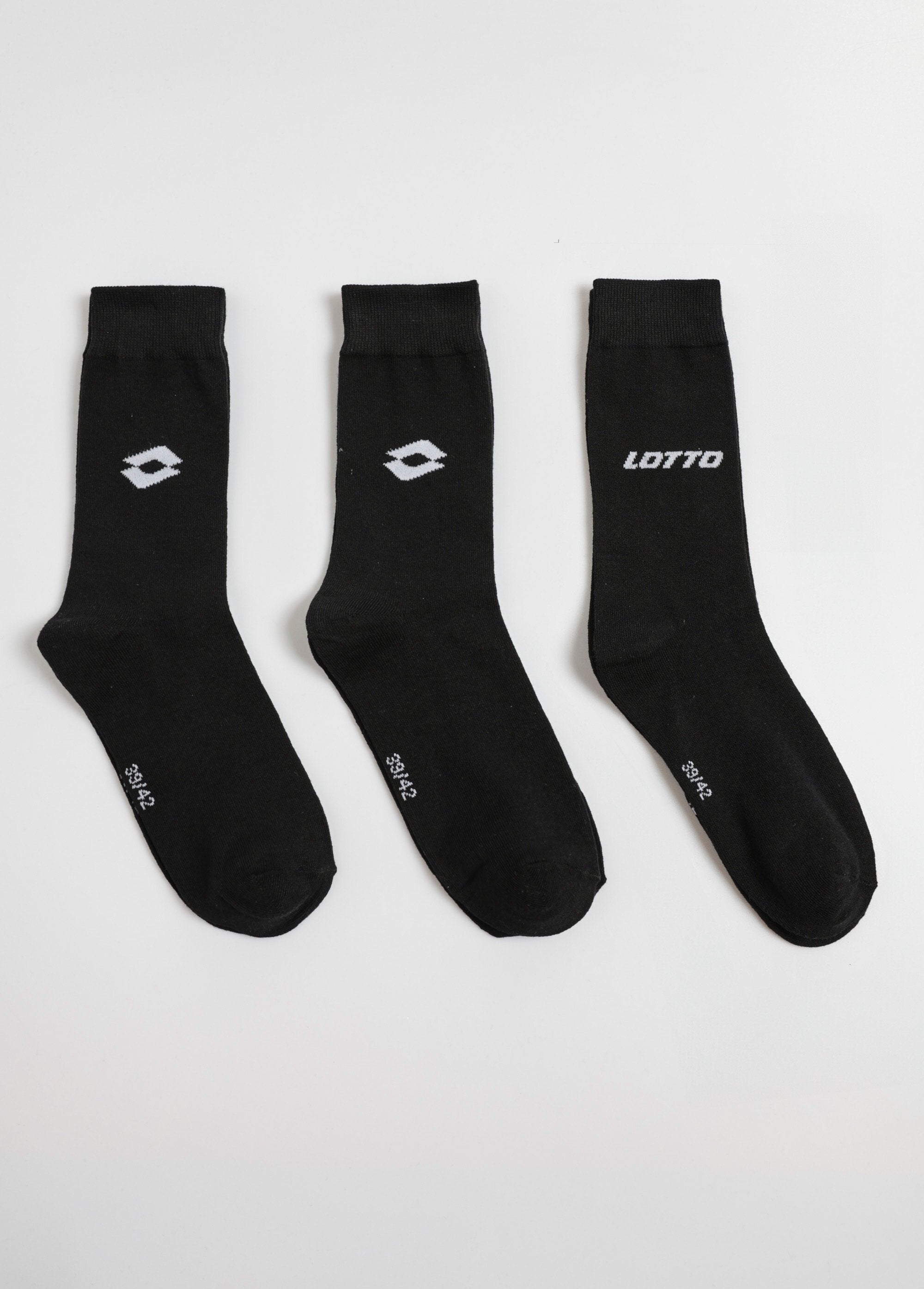 Pack_of_3_assorted_socks_Black_DE1_slim