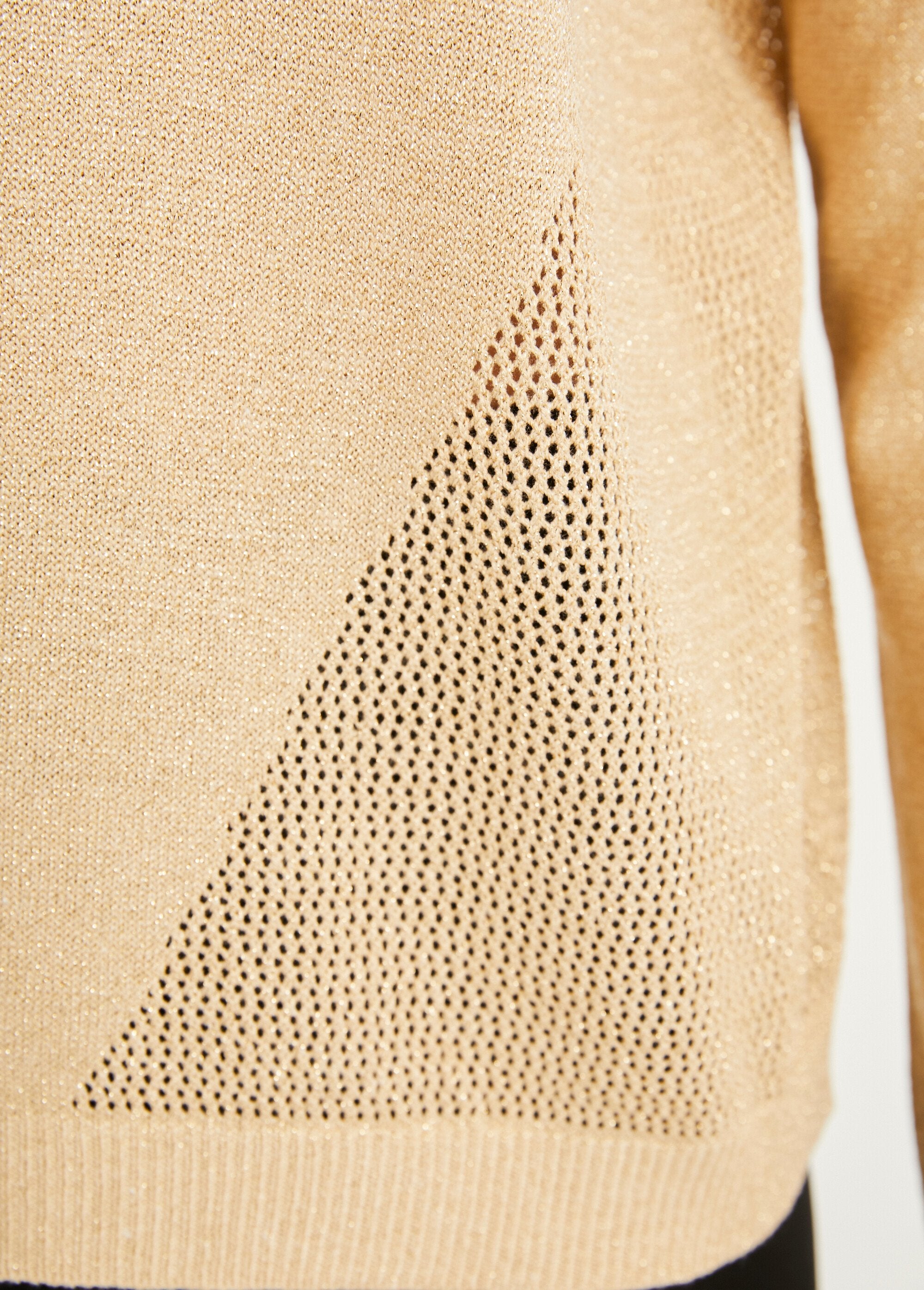 Fine_short_iridescent_openwork_sweater_with_long_sleeves_Golden_DE4_slim