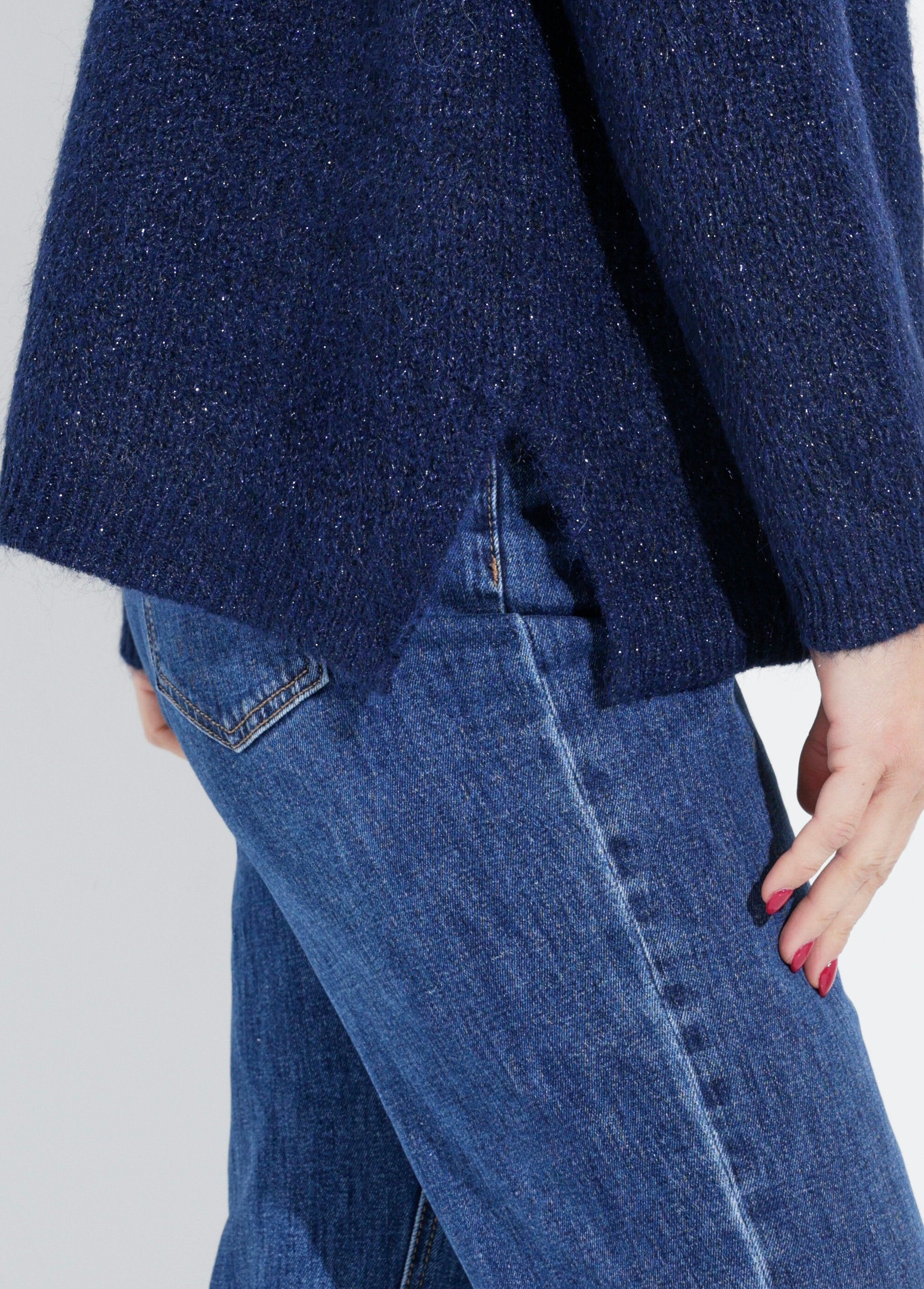 Boat_neck_fluffy_knit_sweater_Marine_DE1_slim