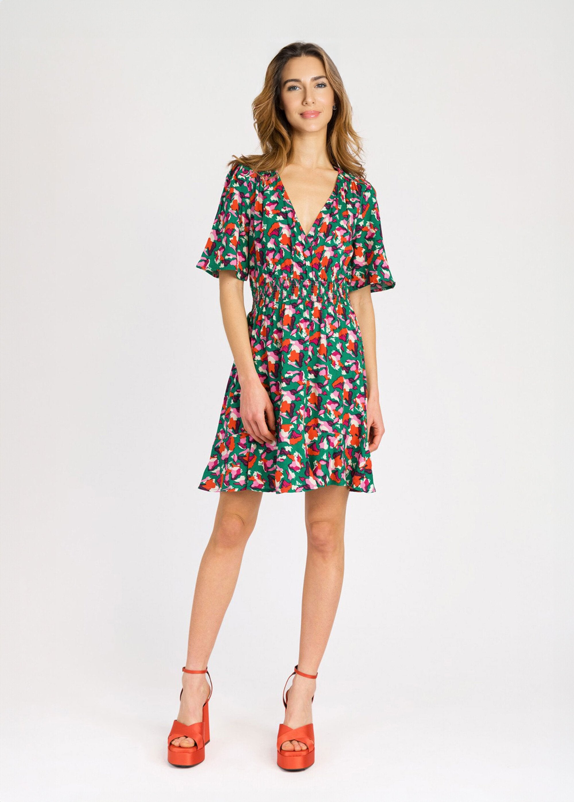 Short_patterned_dress_with_elasticated_waist_Green_prints_FA1_slim