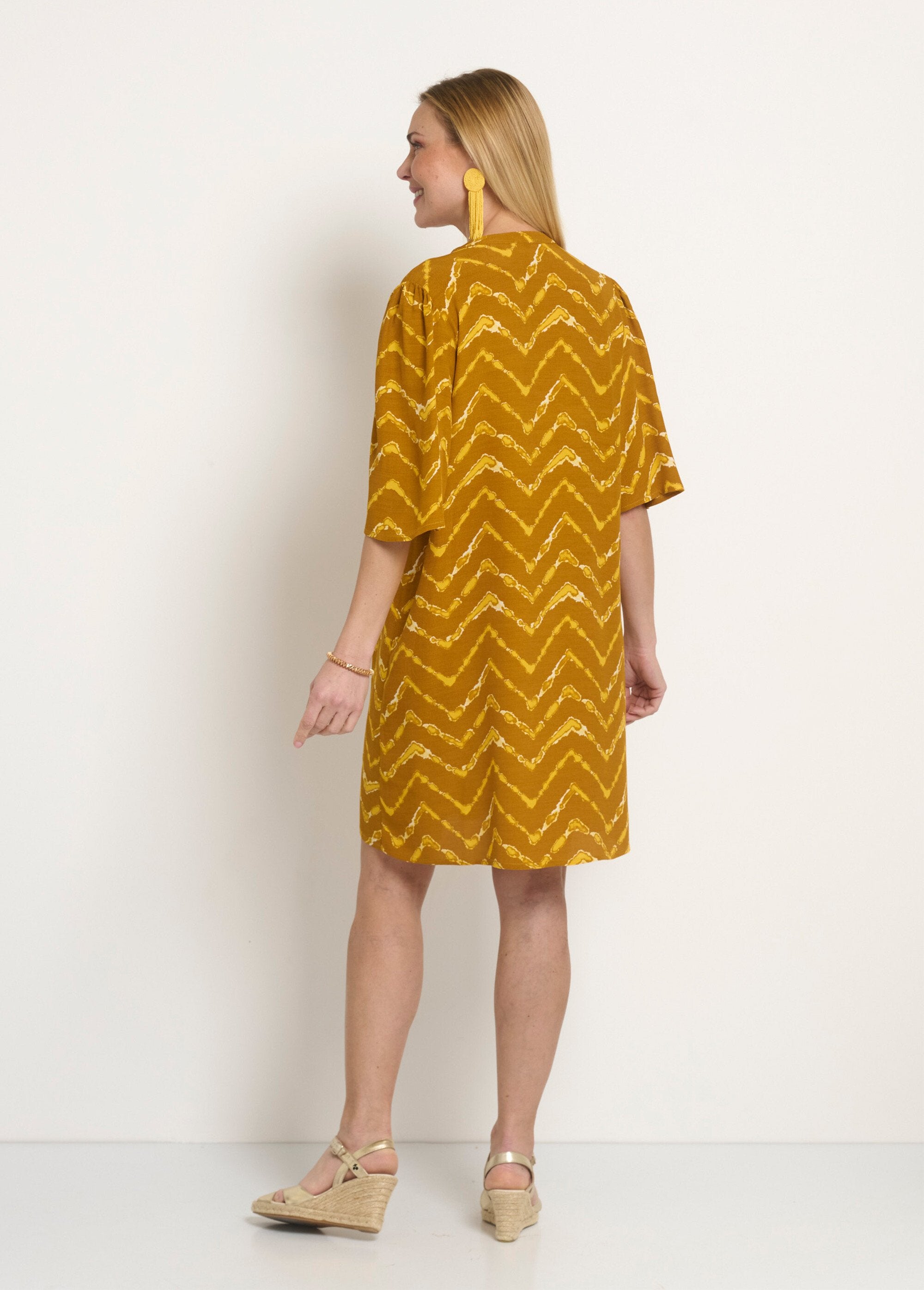 Short_ethnic_dress_with_flared_sleeves_Saffron_DO1_slim