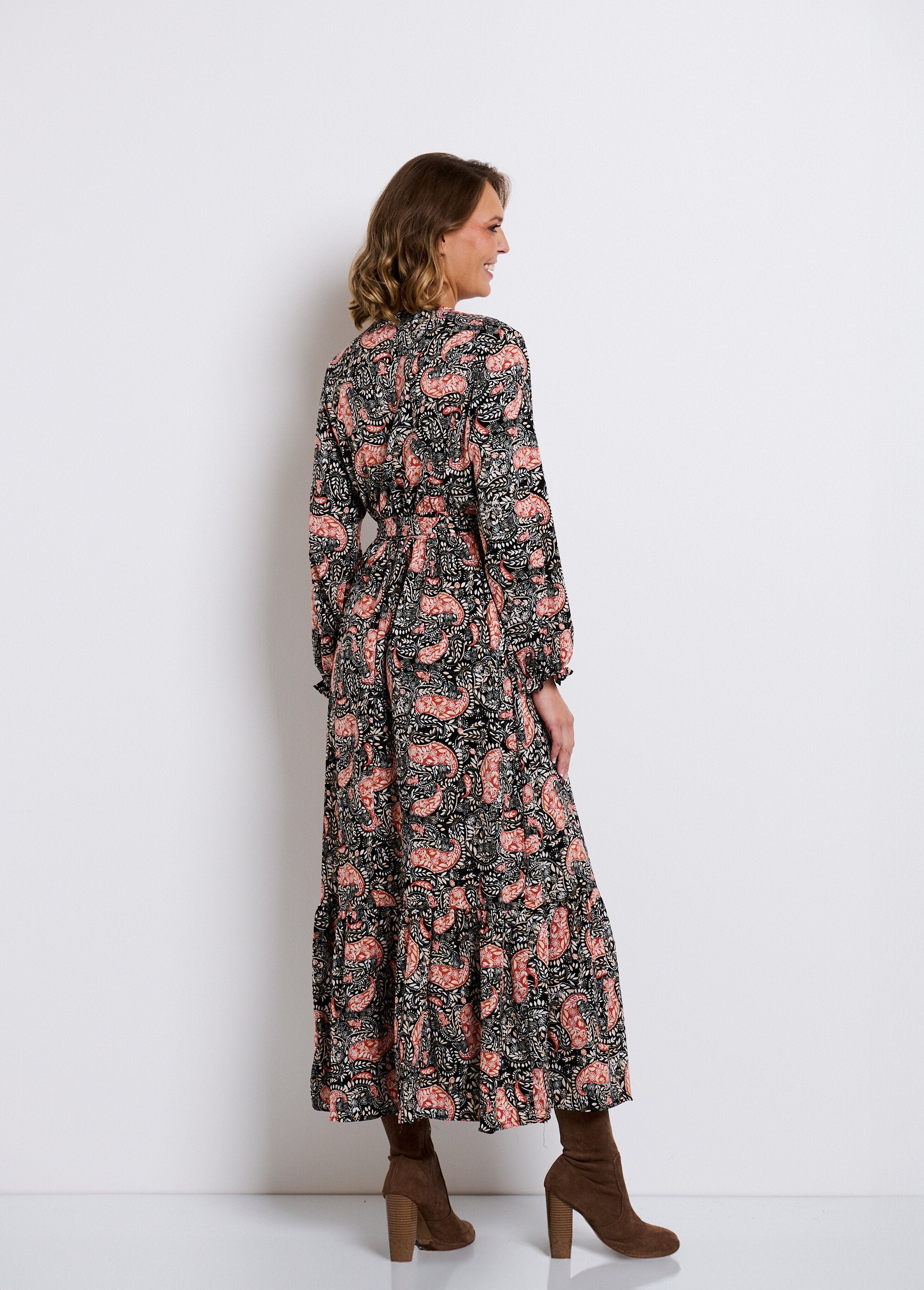 Long_dress_with_elasticated_waistband_Black_and_brick_DO1_slim