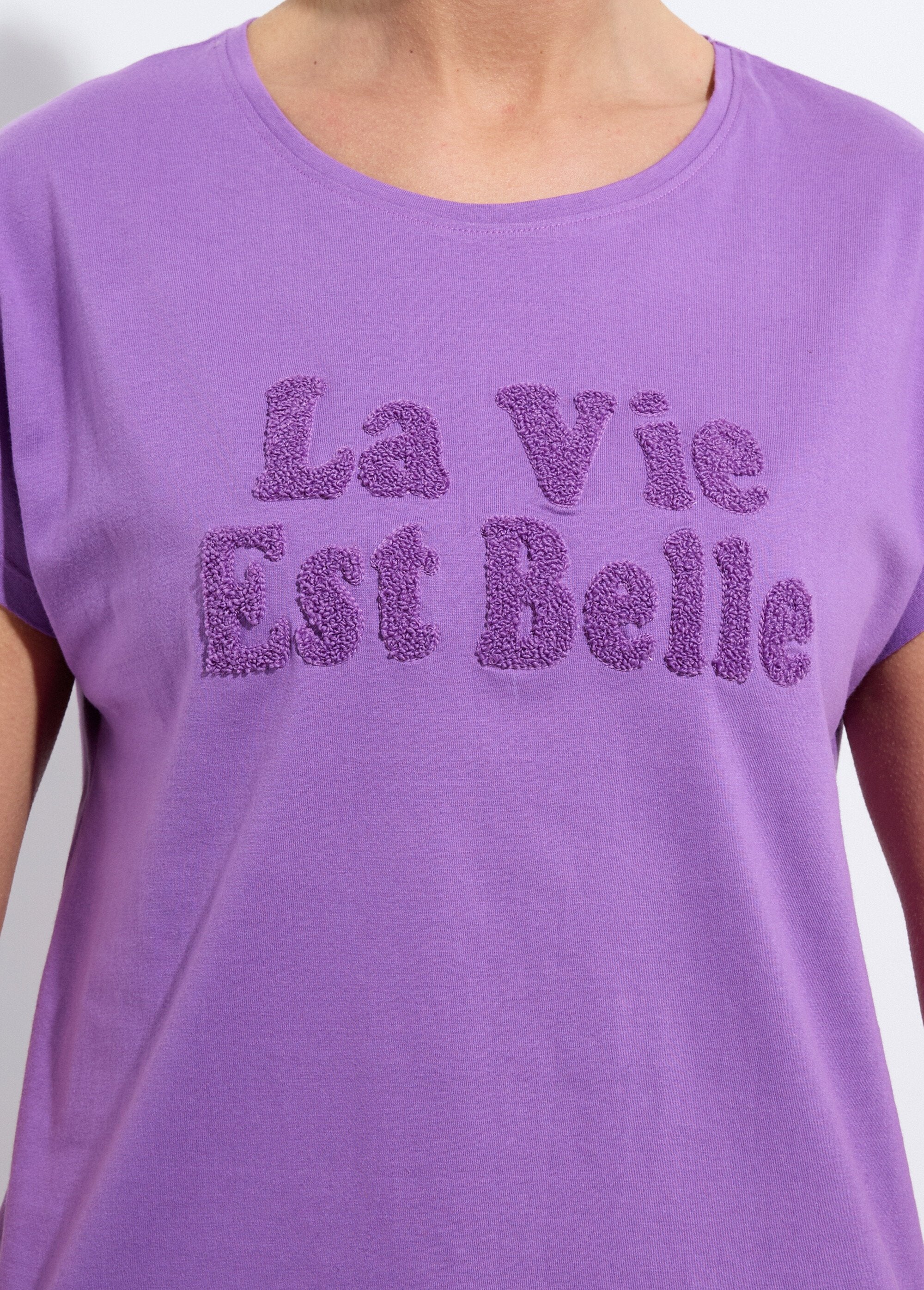T-shirt_uni_col_rond_message_bouclette_Violet_DE1_slim