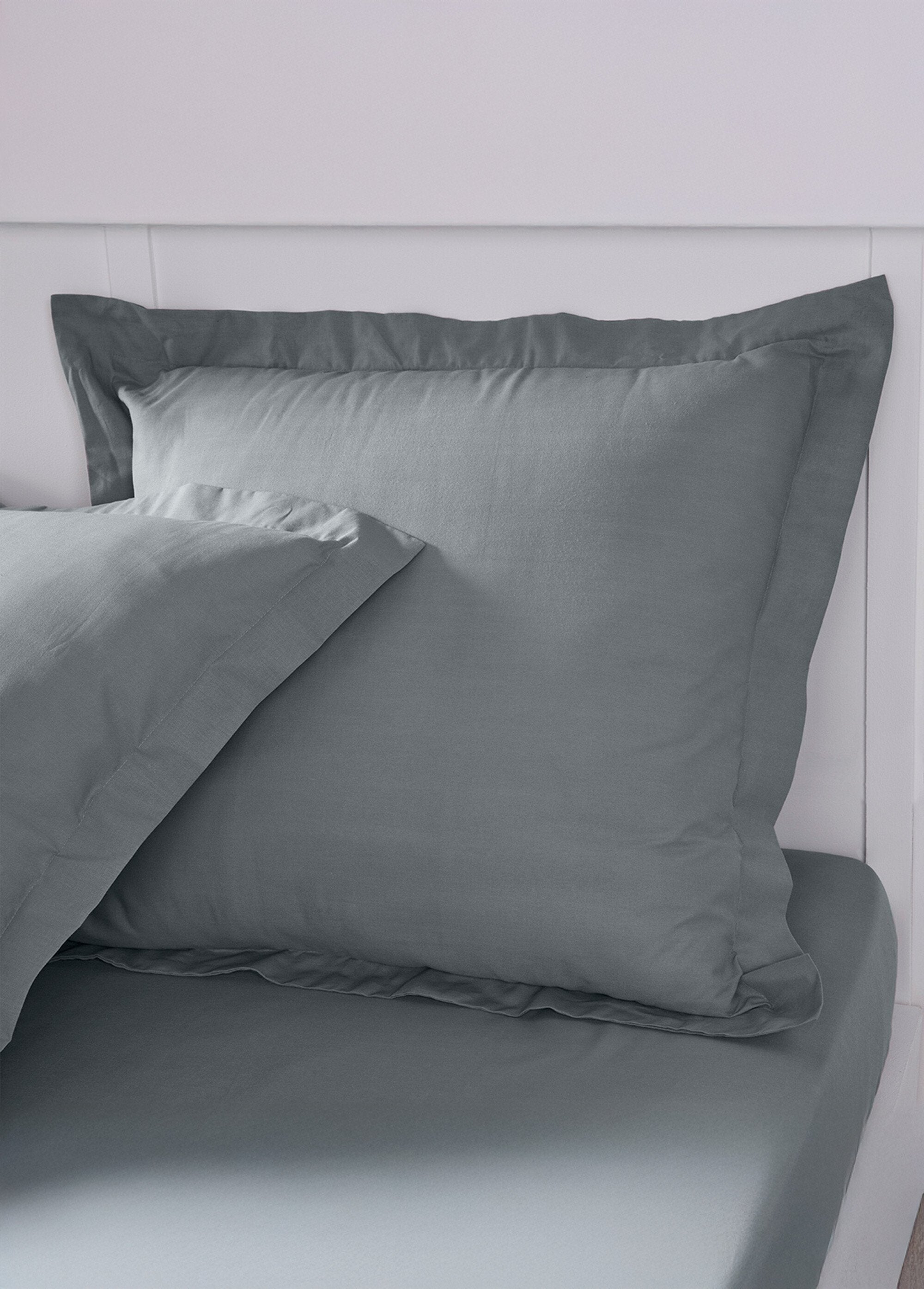 Plain_cotton_pillowcase_Steel_DE1_slim