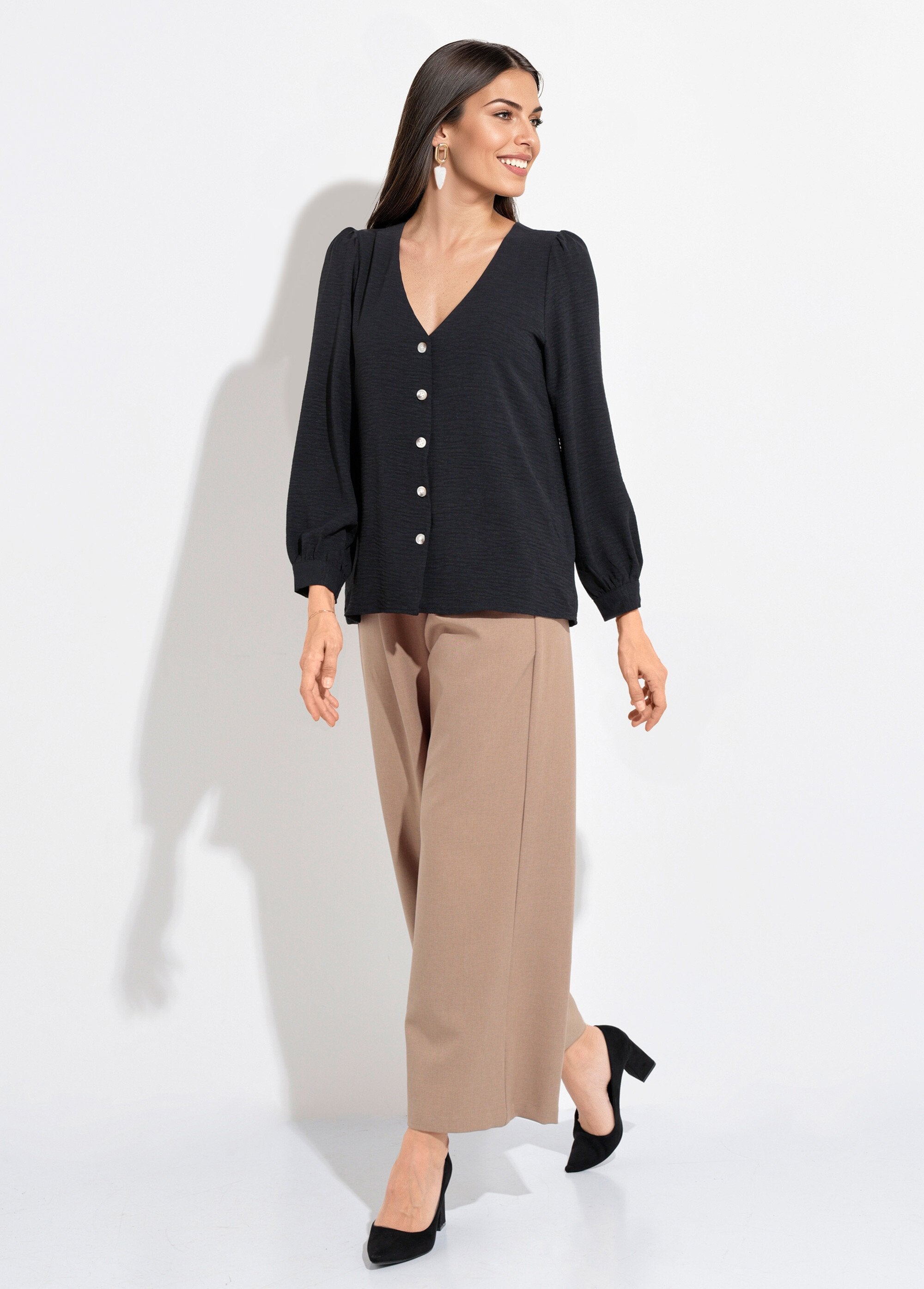 Buttoned,_embossed_tunic_with_V-neck_Black_SF1_slim