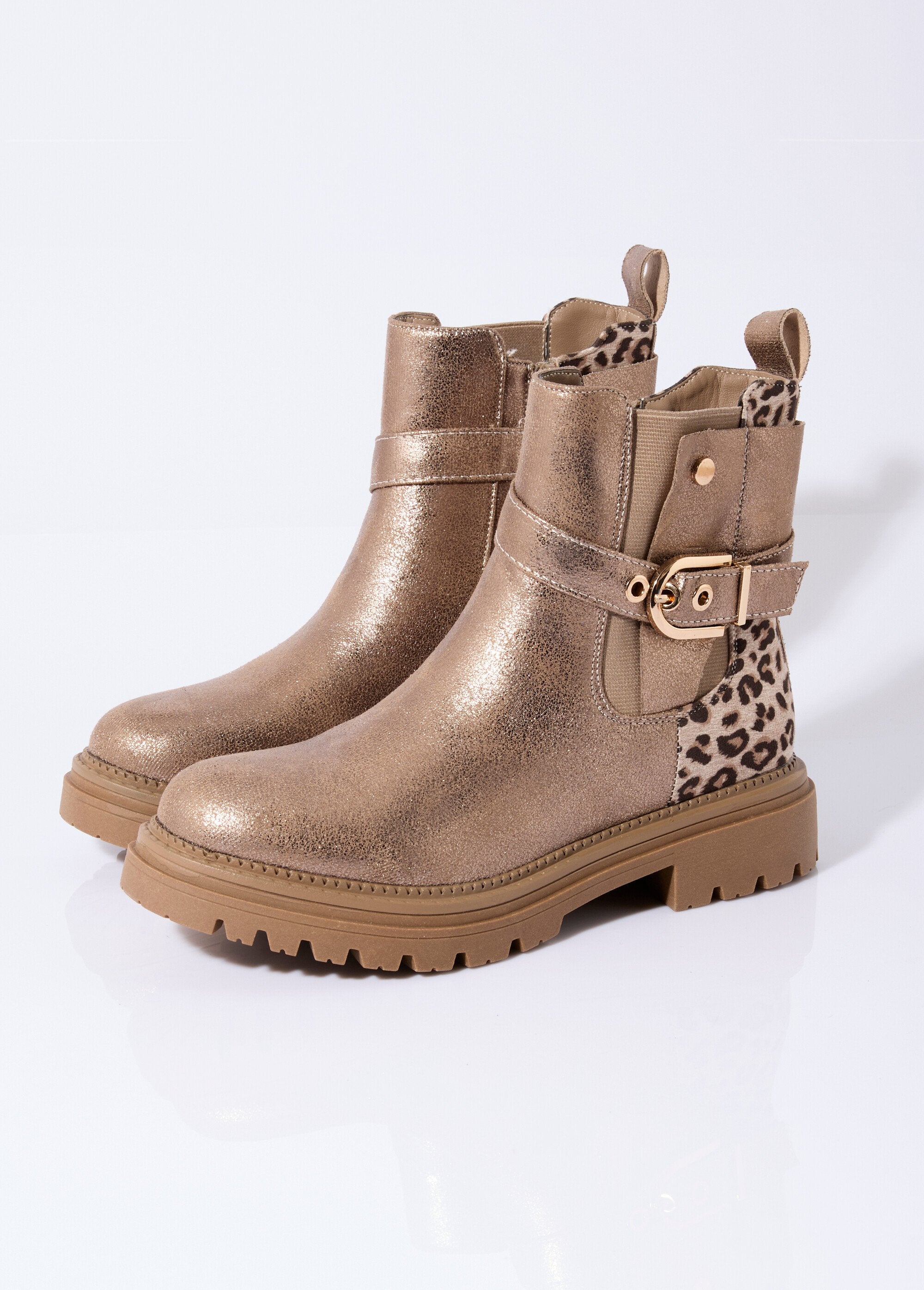 Metallic_ankle_boots_with_leopard_heel_detail_Mole_and_leopard_DE1_slim