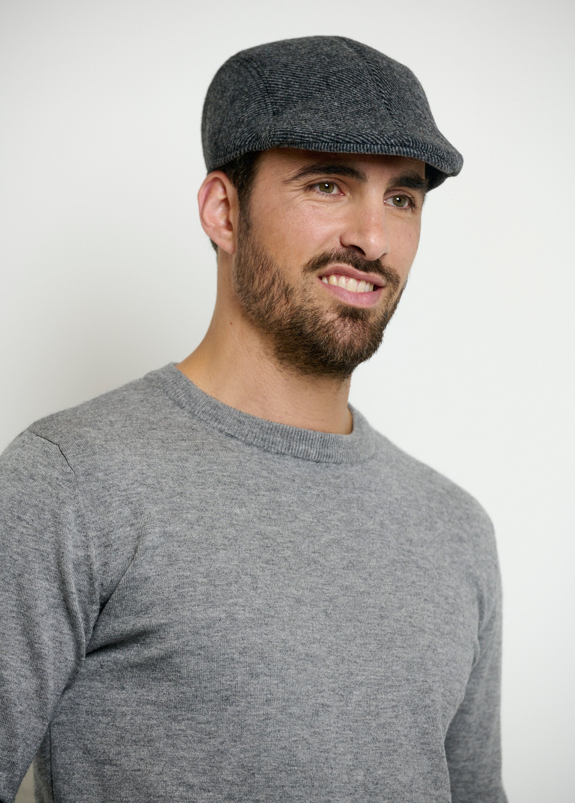 Flat_cap_in_wool-look_fabric_Gray_DE1_slim