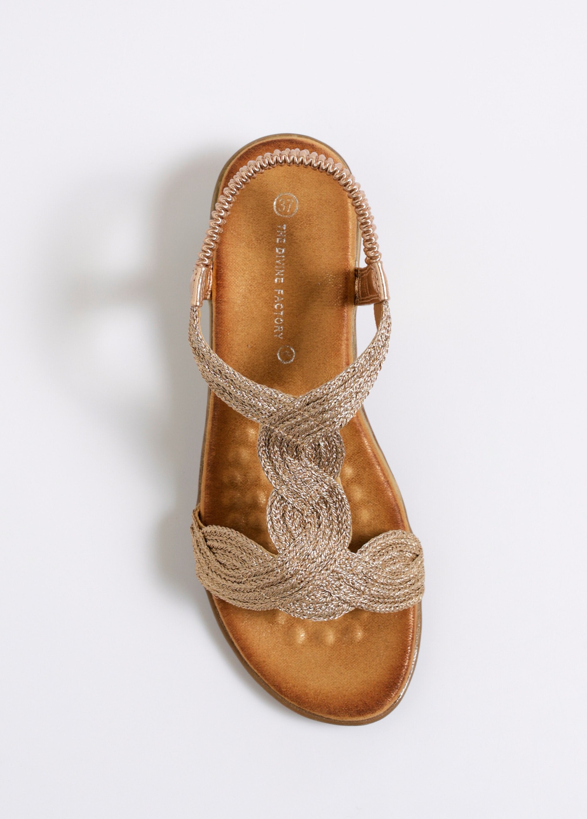Wedge_sandals_with_intertwined_straps_Champagne_OV1_slim