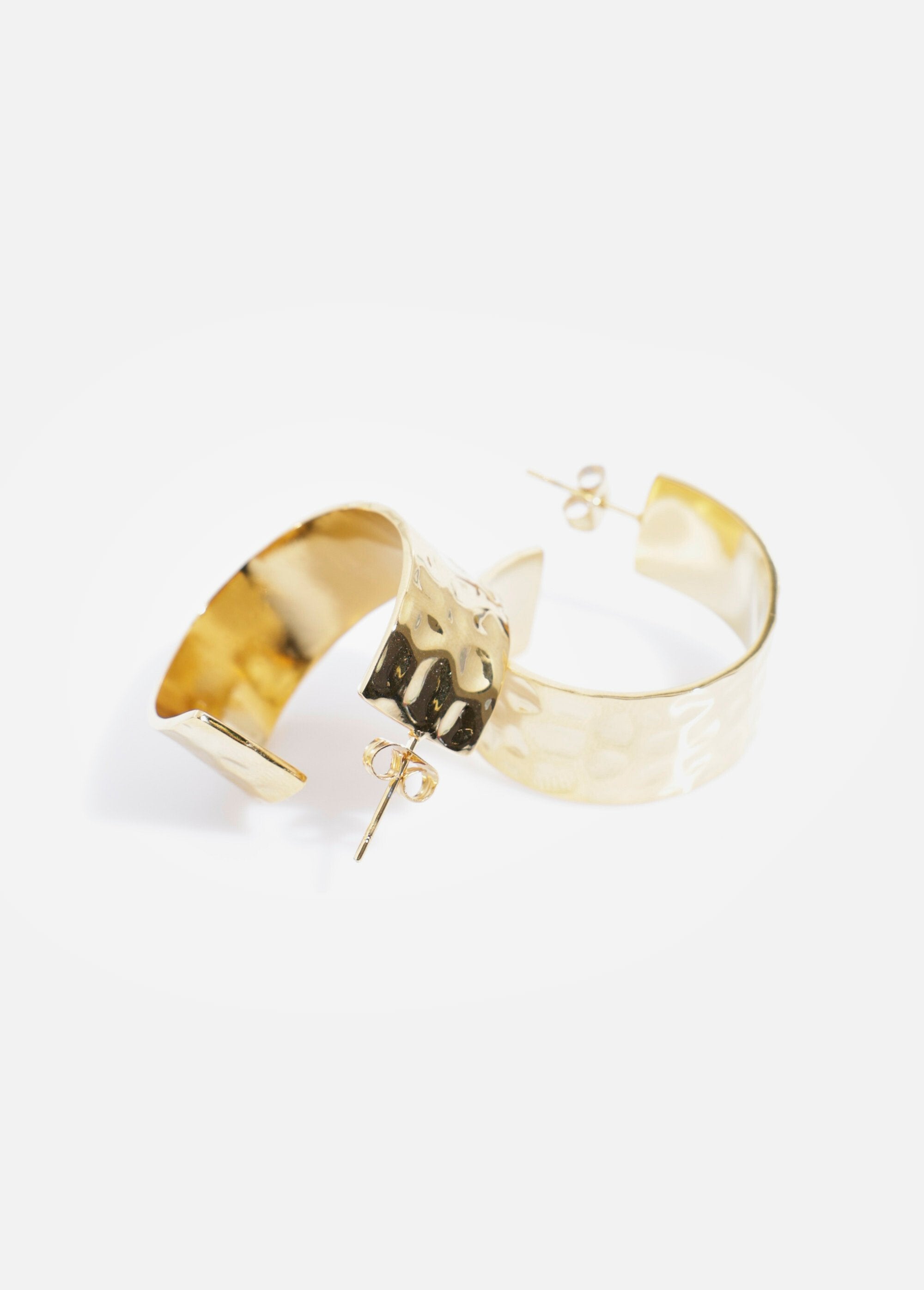 Large_hammered_stainless_steel_hoop_earrings_Golden_FA1_slim