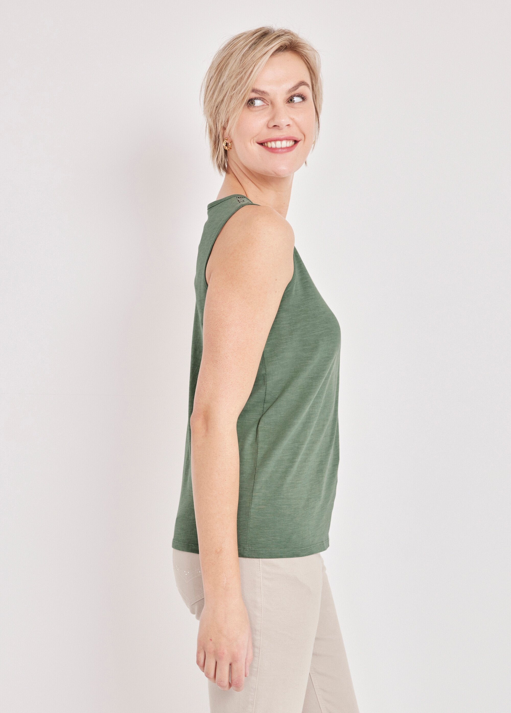 Short_cotton_slub_knit_tank_top_Khaki_DR1_slim