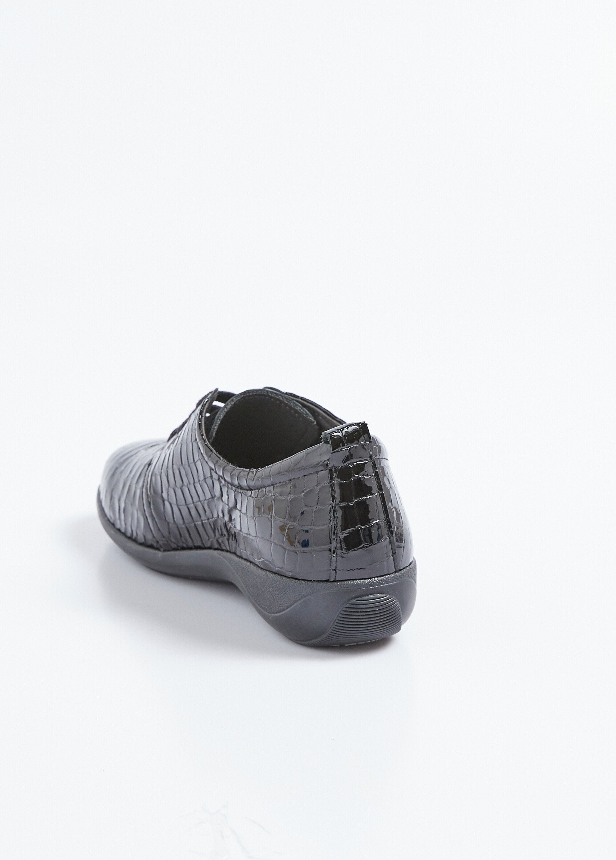Reptile-effect_patent_leather_wide_lace-up_Derbies_Vernis_noir_DO1_slim