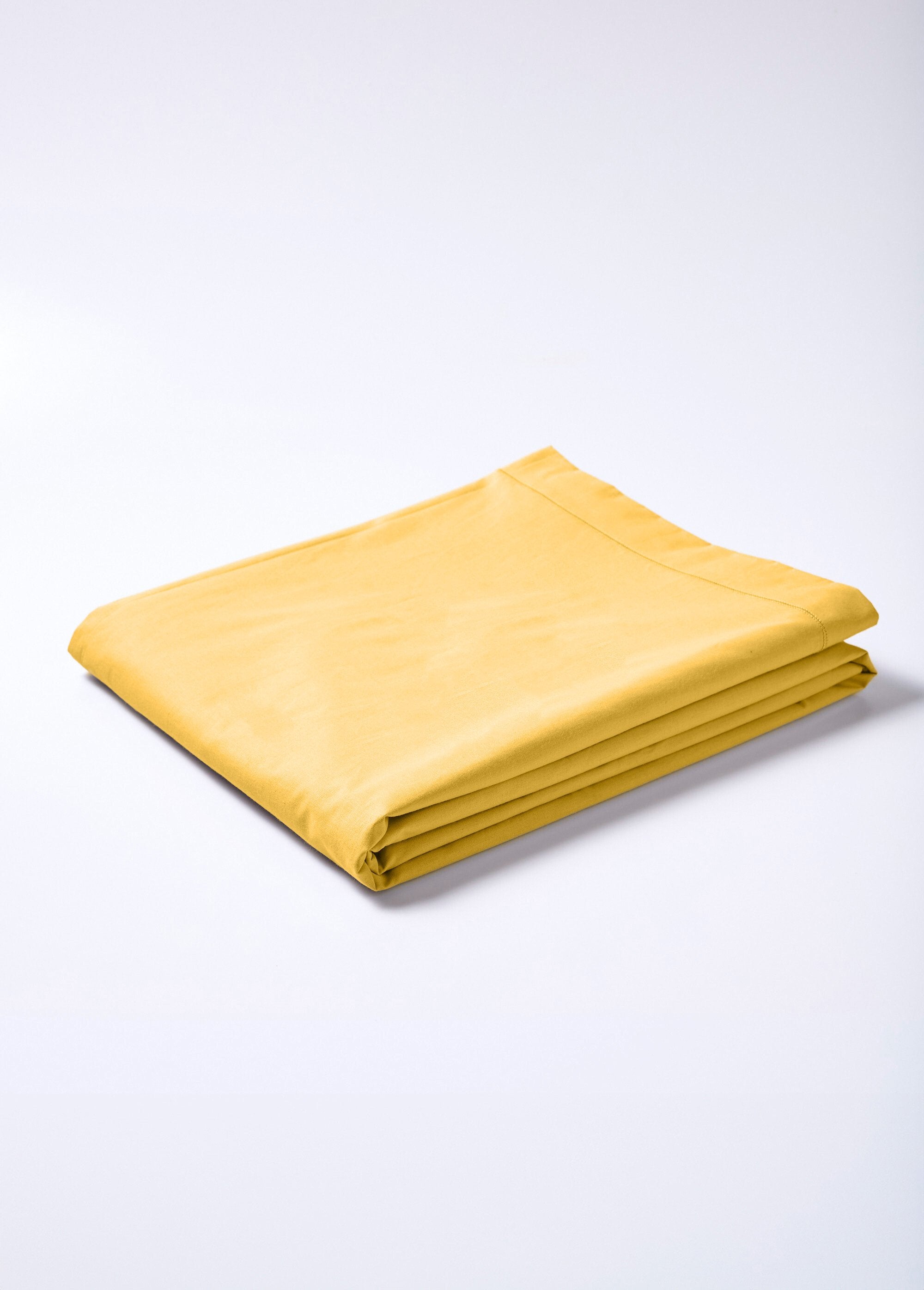 Plain_cotton_flat_sheet_Ocher_FA1_slim
