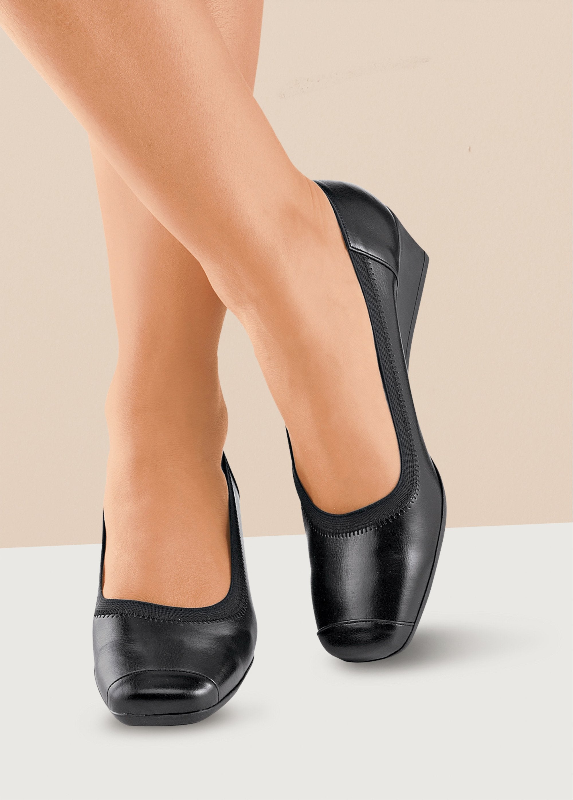 Wide_wedge_pumps_Black_SF1_slim