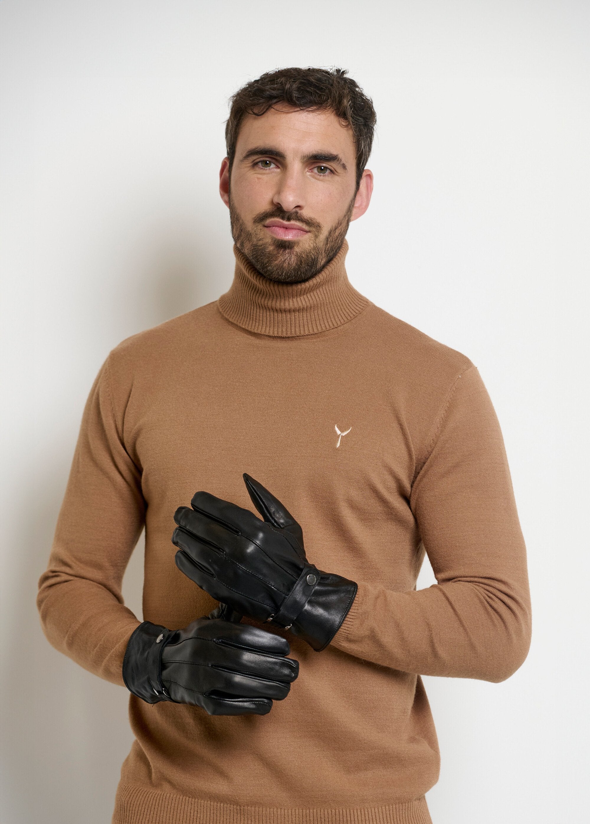 Men's_leather_gloves_with_wrist_tab_Black_FA1_slim