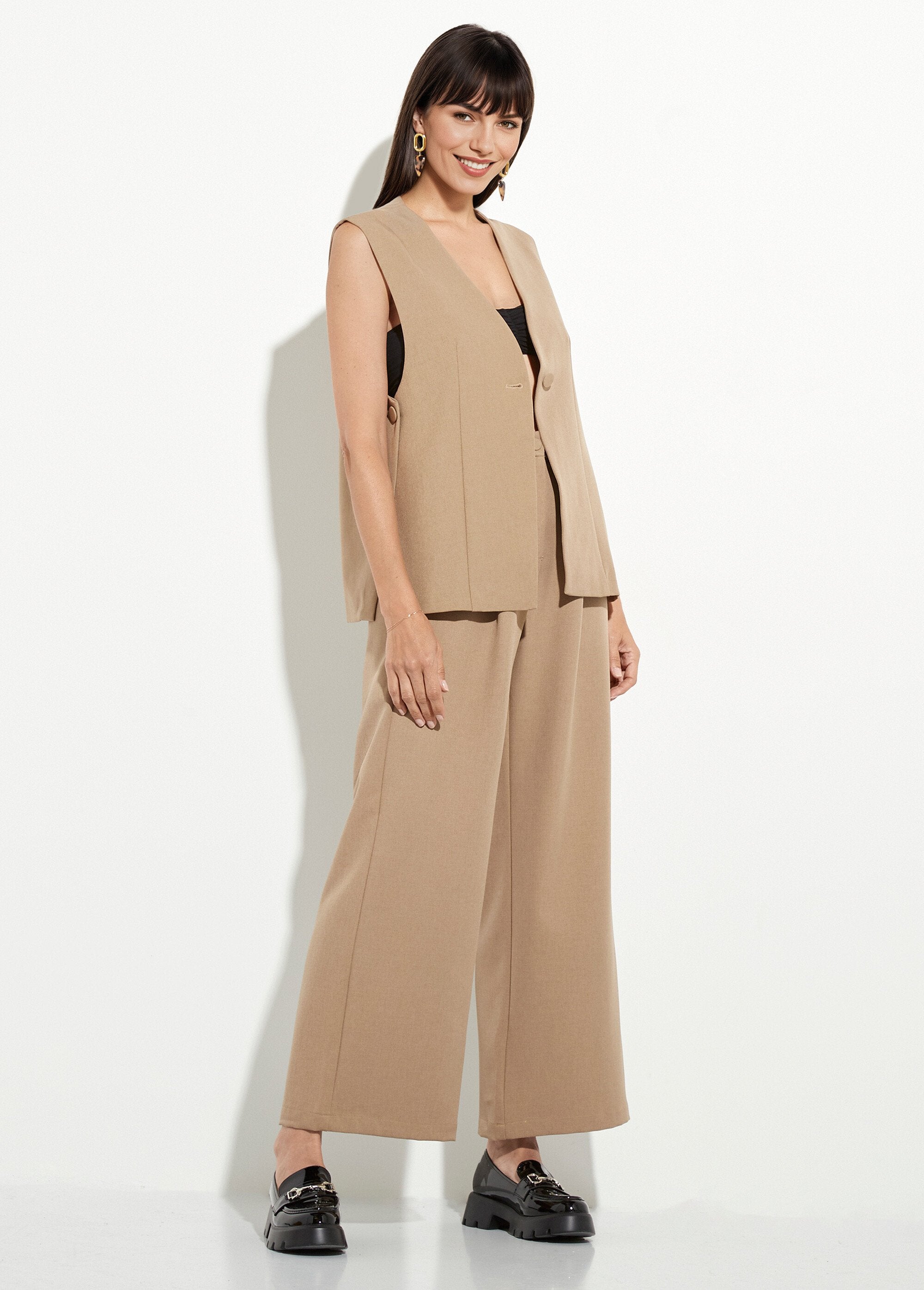 Sleeveless_suit_vest_with_side_buttons_Beige_SF1_slim