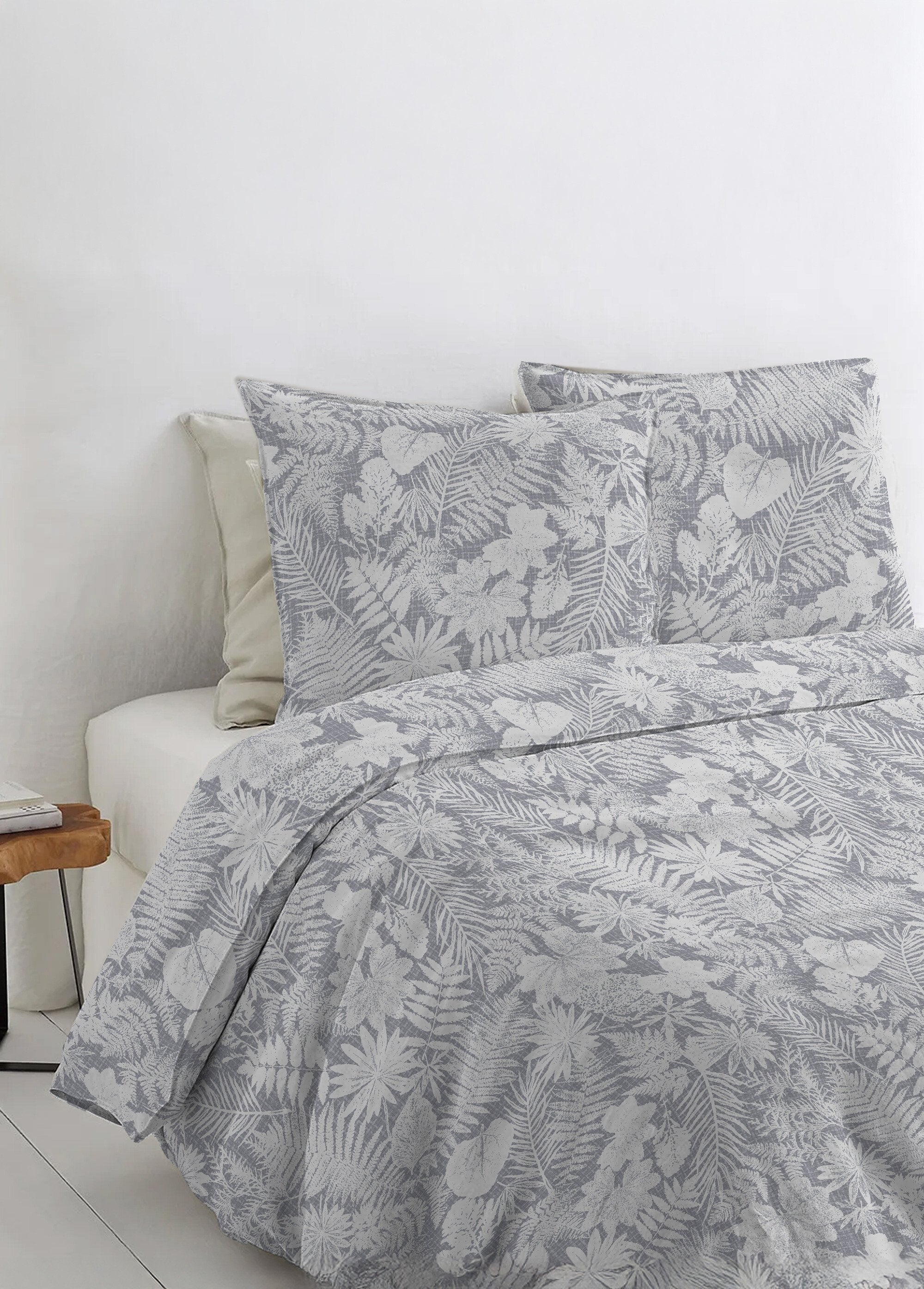 Cotton_flannel_duvet_cover_with_botanical_print_Gray_FA1_slim