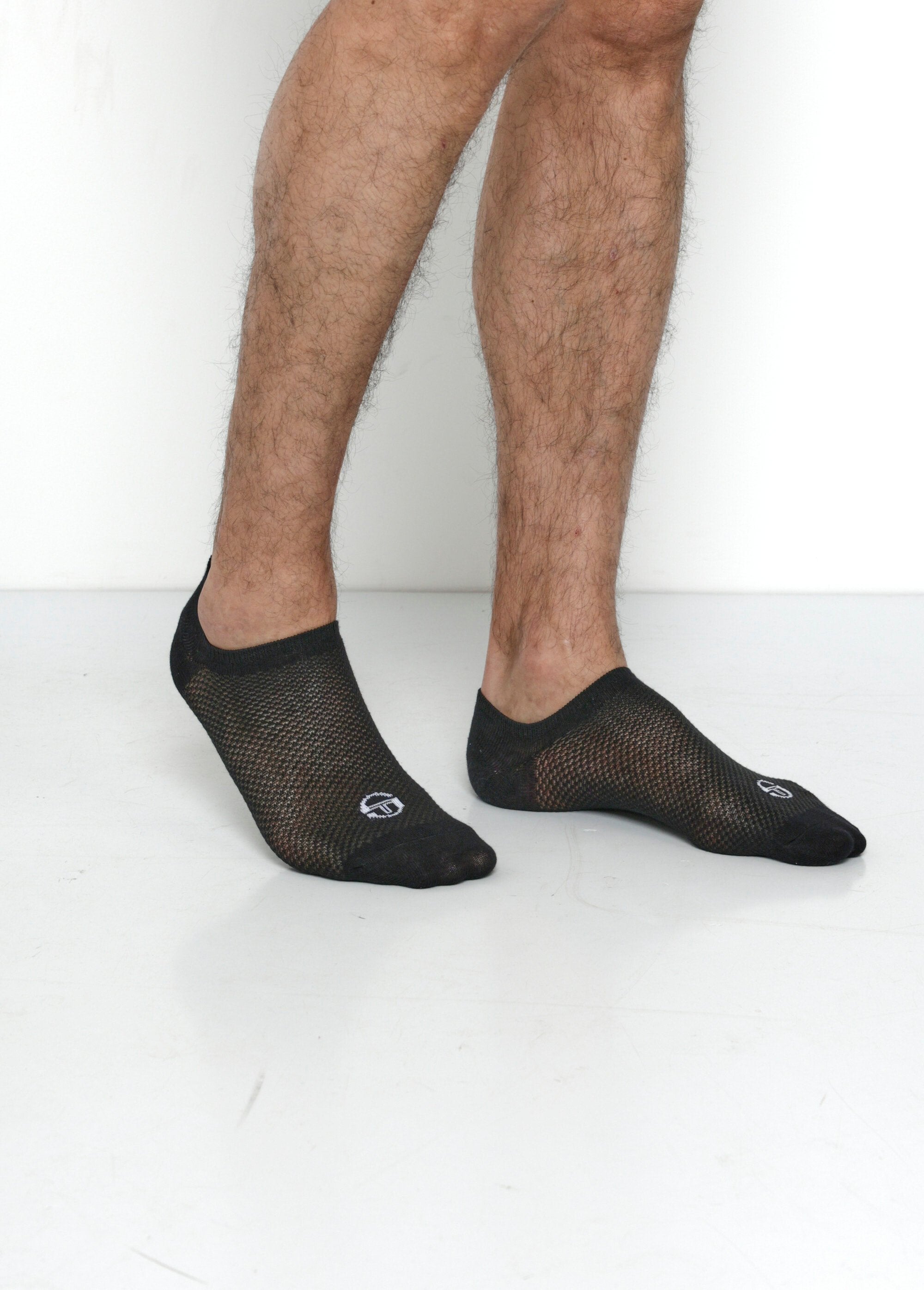 Pack_of_3_invisible_sports_socks_Black_FA1_slim