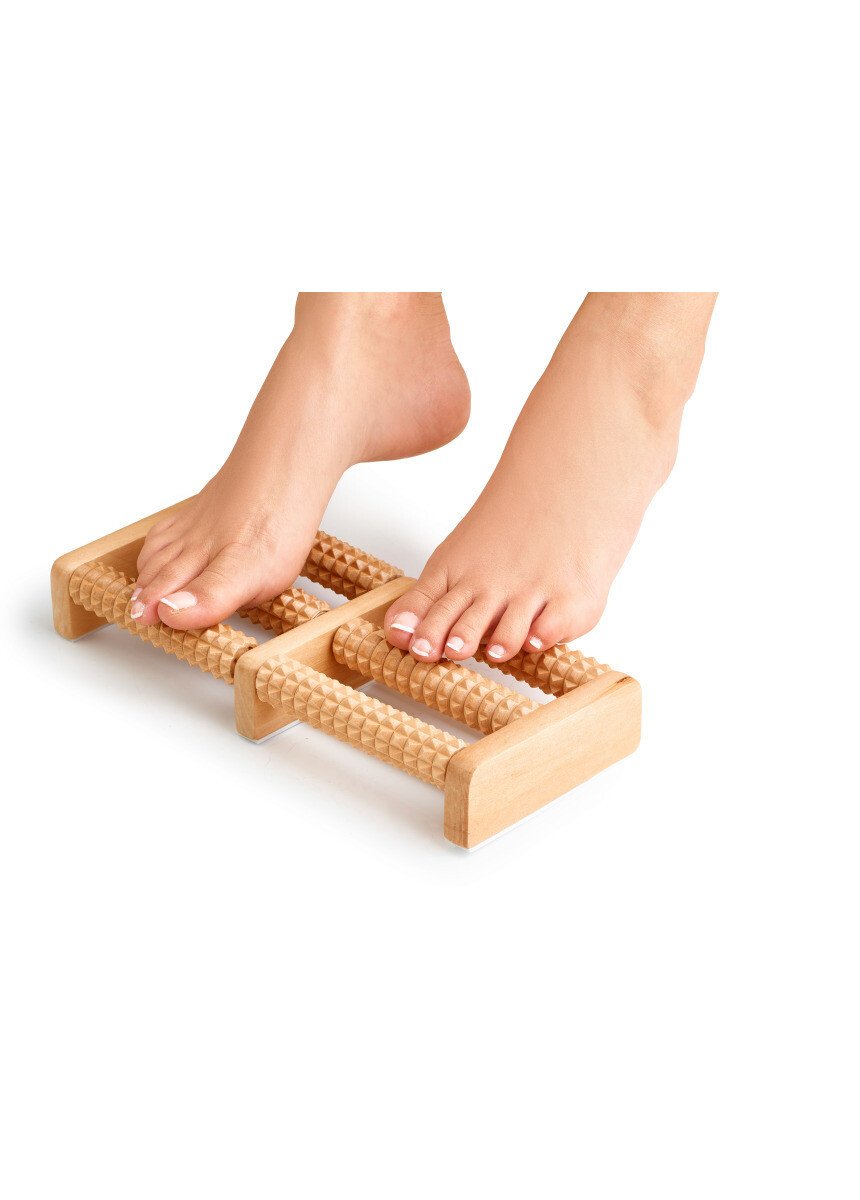 Manual_wooden_foot_massager_Brown_SF1_slim