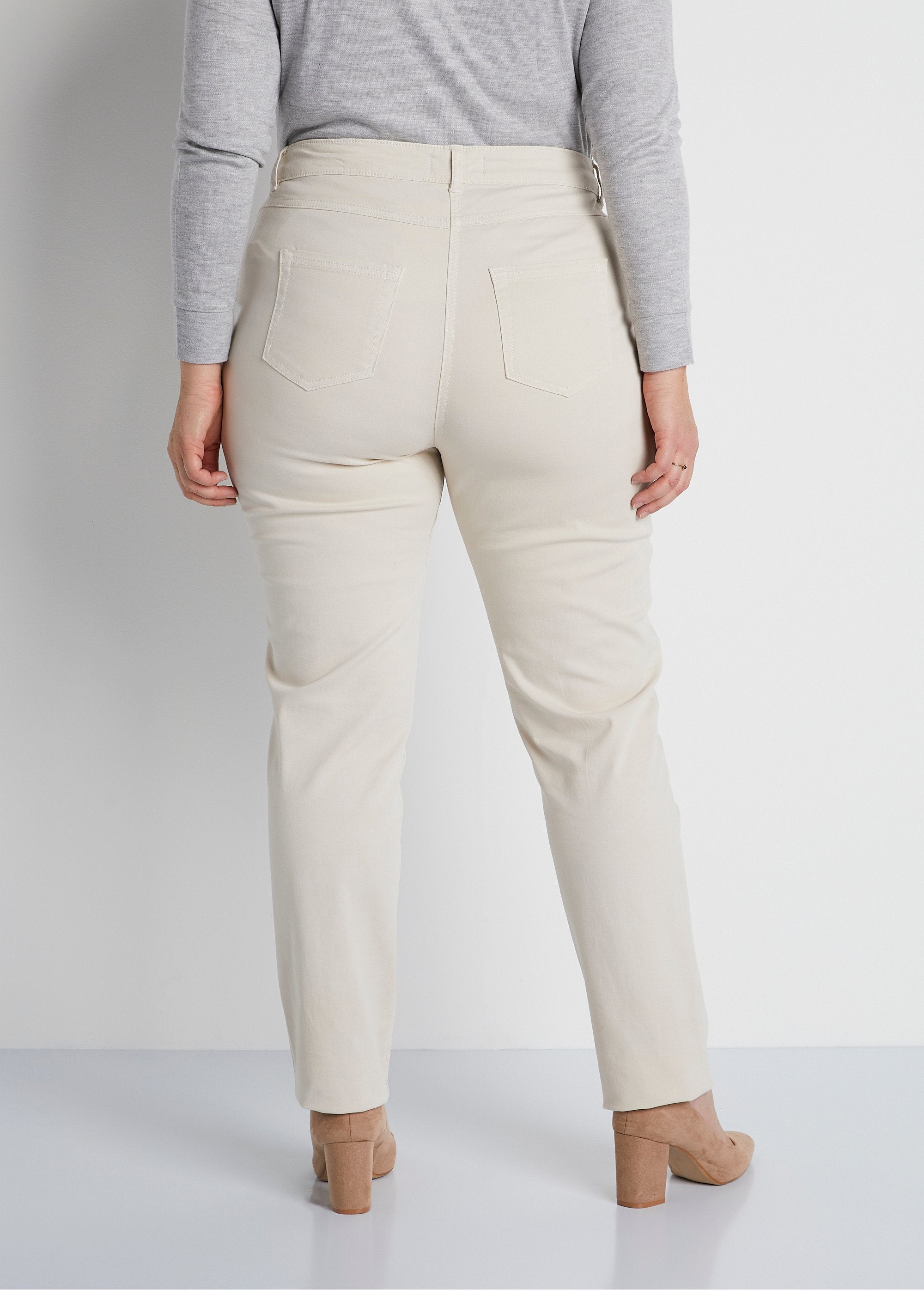 Stretch_cotton_5-pocket_straight_pants_Beige_DO1_curvy