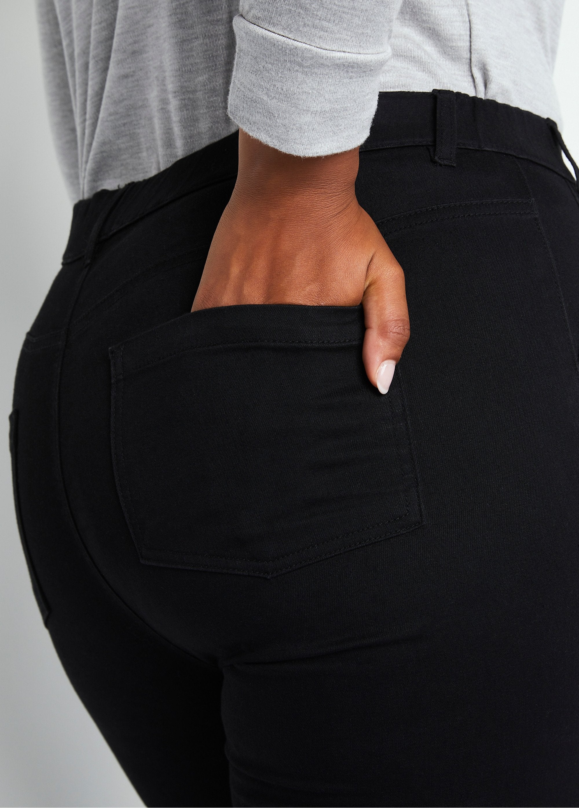 Flat_stomach_stretch_denim_jegging_pants_Black_DE1_curvy