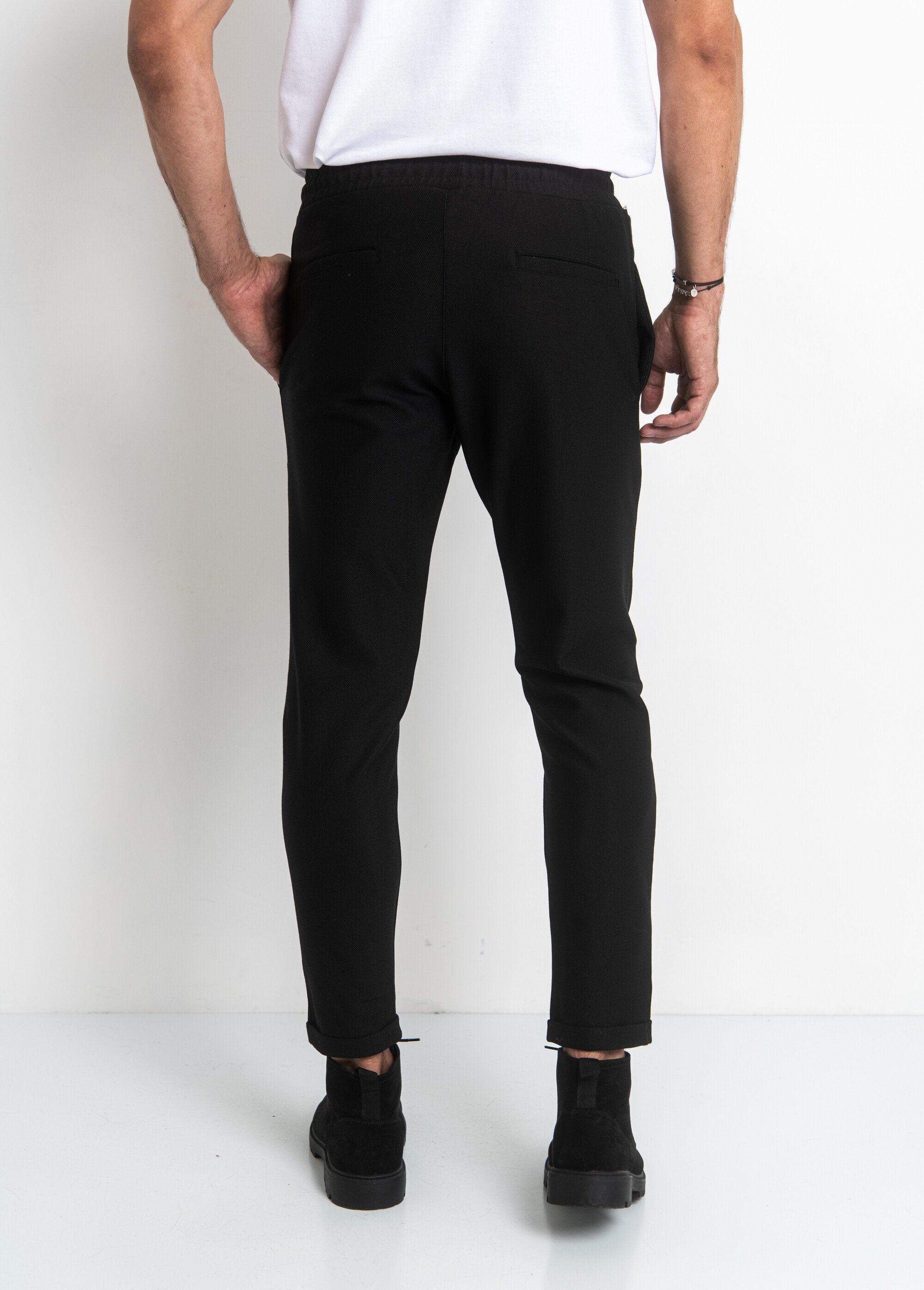 Piqué_knit_pants,_fitted_shape_Black_DO1_slim