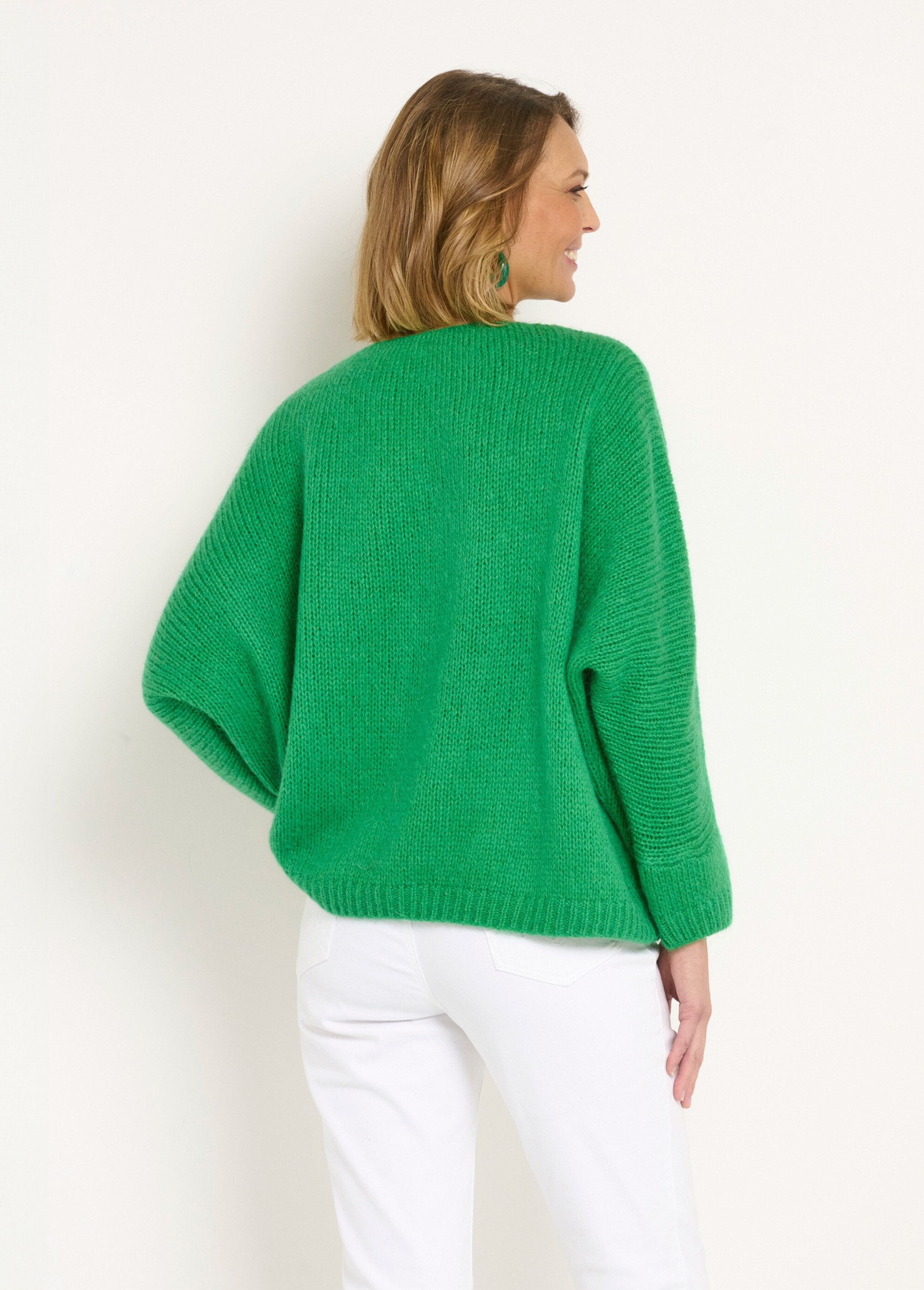 Warm_mohair_wool_sweater_with_V-neck_and_dropped_armholes_Green_DO1_slim