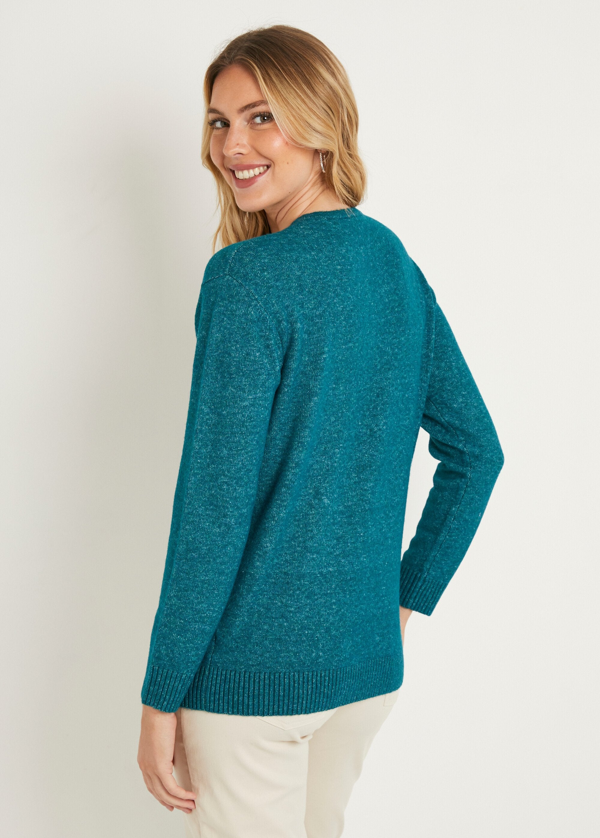 Round-neck_mottled_sweater_with_wool_Duck_DO1_slim