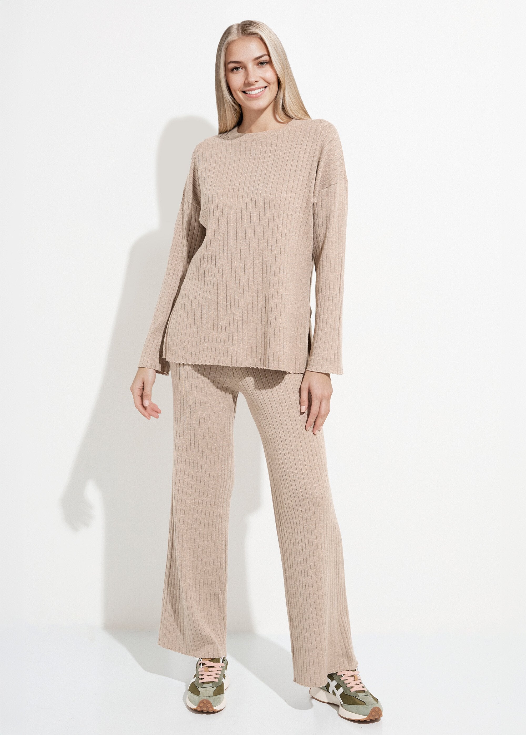 Pull_confort_avec_maille_cotes_plates_Beige_SF1_slim
