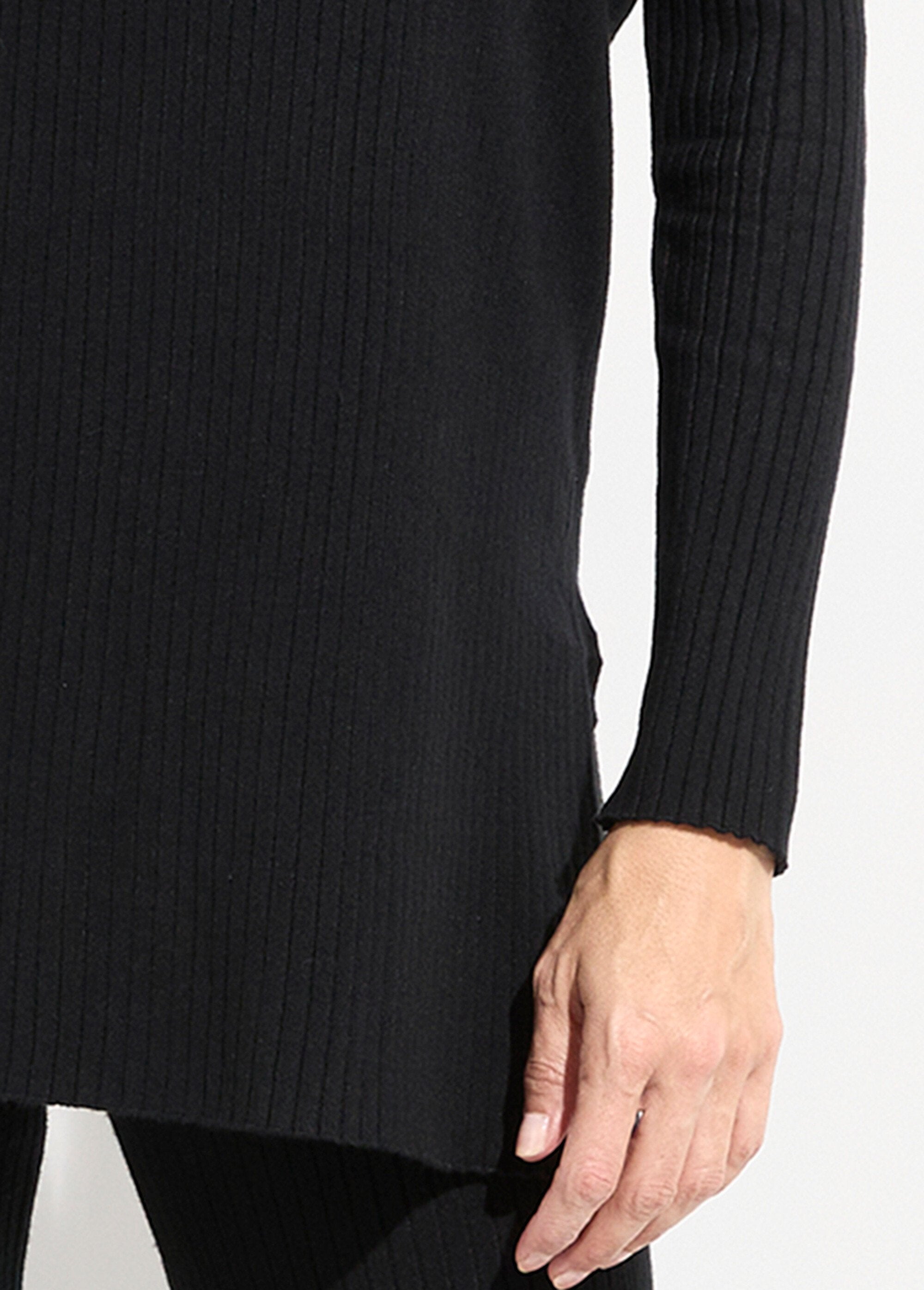Pull_détente_maille_cotelée,_col_montant_Noir_DE1_slim