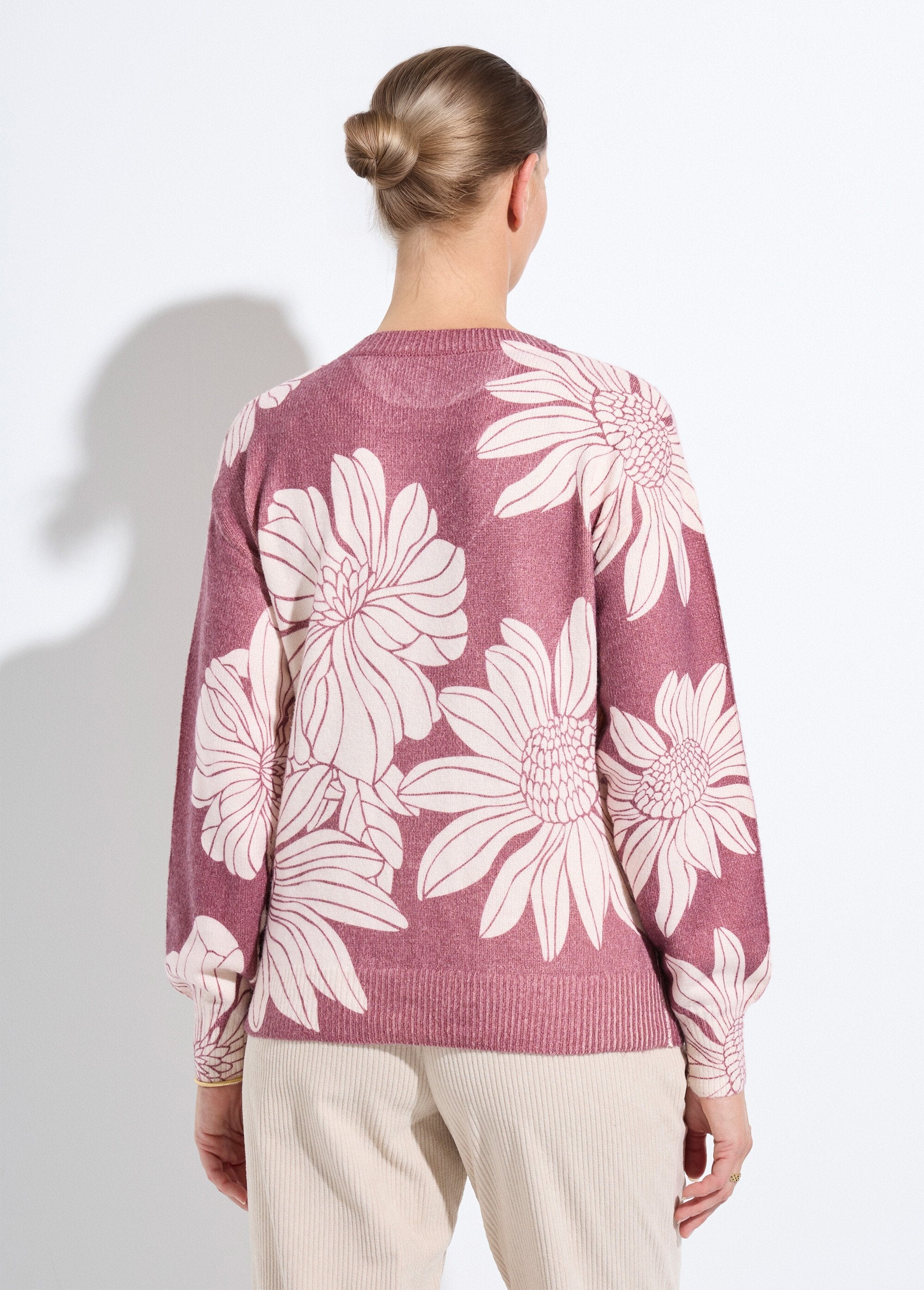 Fine_flower_print_sequin_sweater_with_round_neck_Grenat_DO1_slim