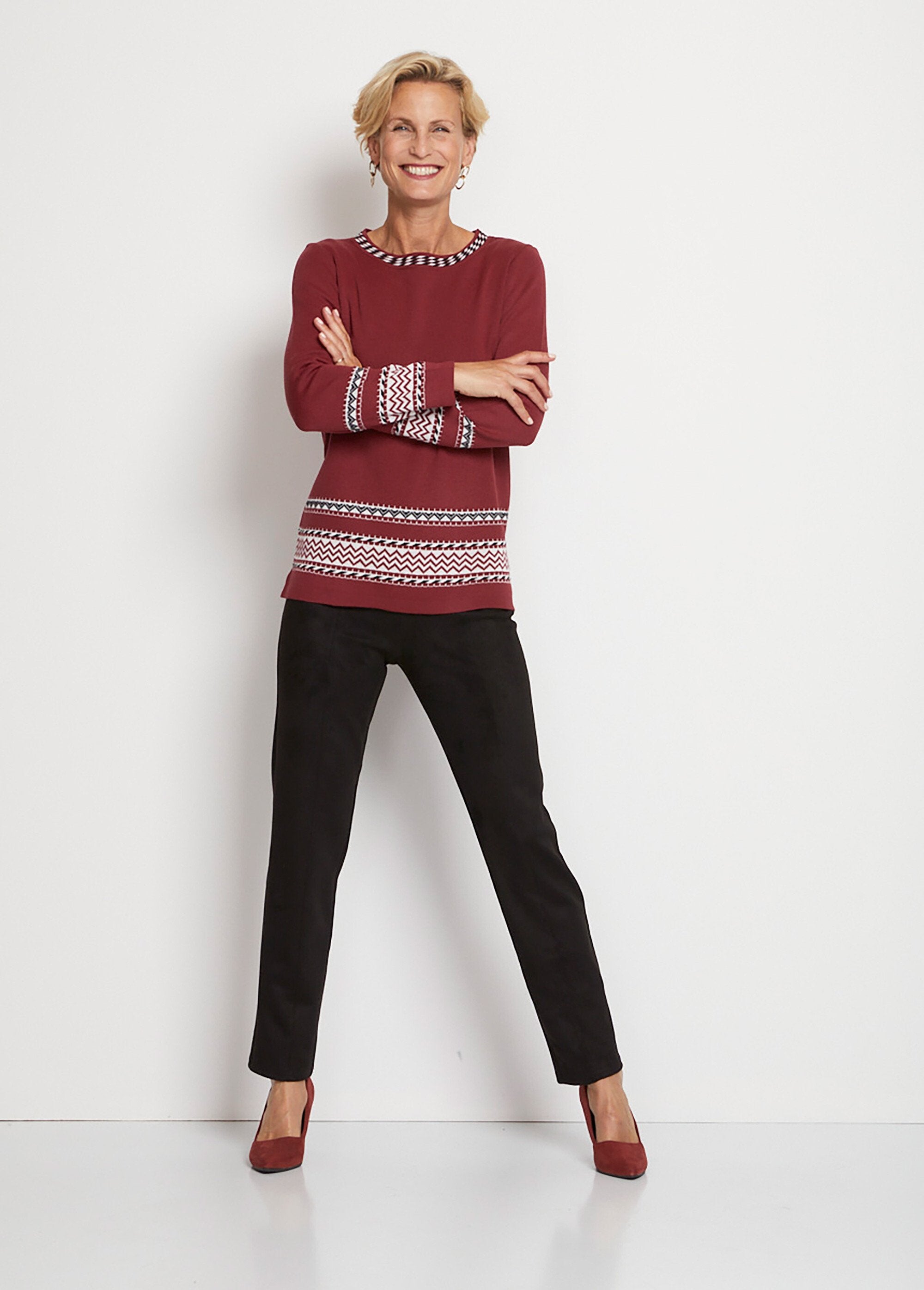 Soft_mid-length_jacquard_round_neck_tunic_sweater_Bordeaux_SF1_slim