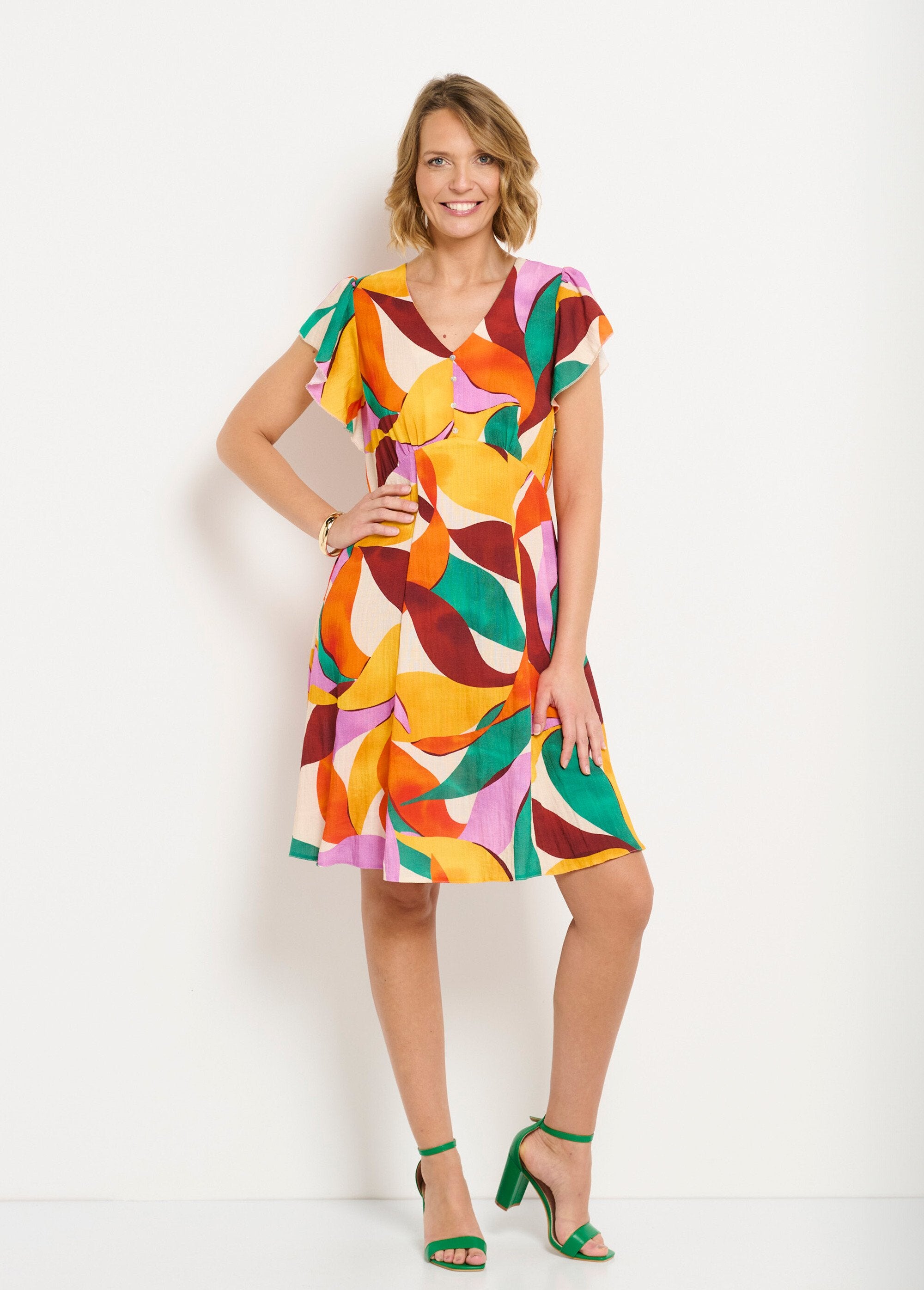 Short_V-neck_dress_with_floral_print_linen_look_Orange_and_green_FA1_slim