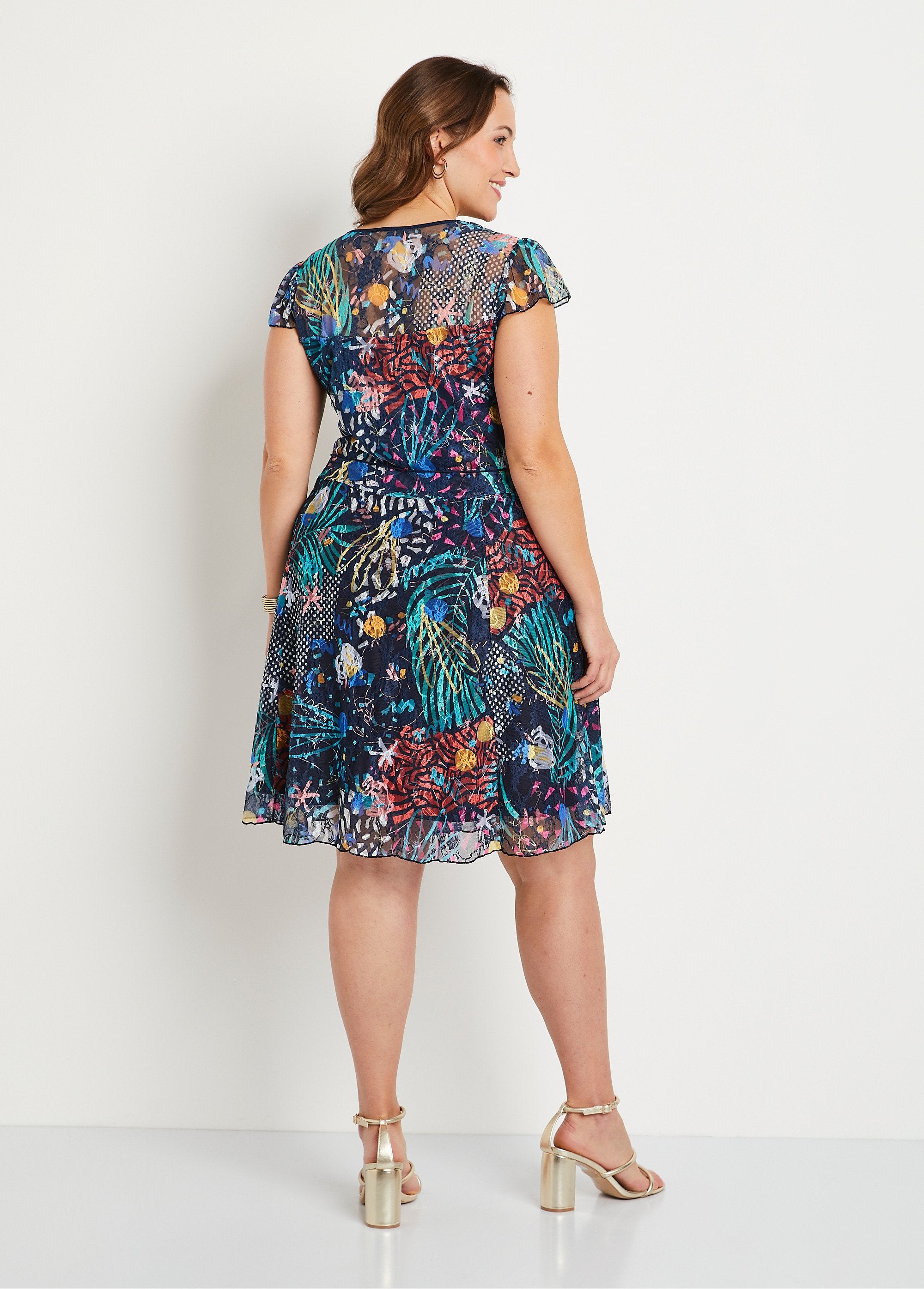 Short_printed_lace_dress_Multicolor_DO1_curvy