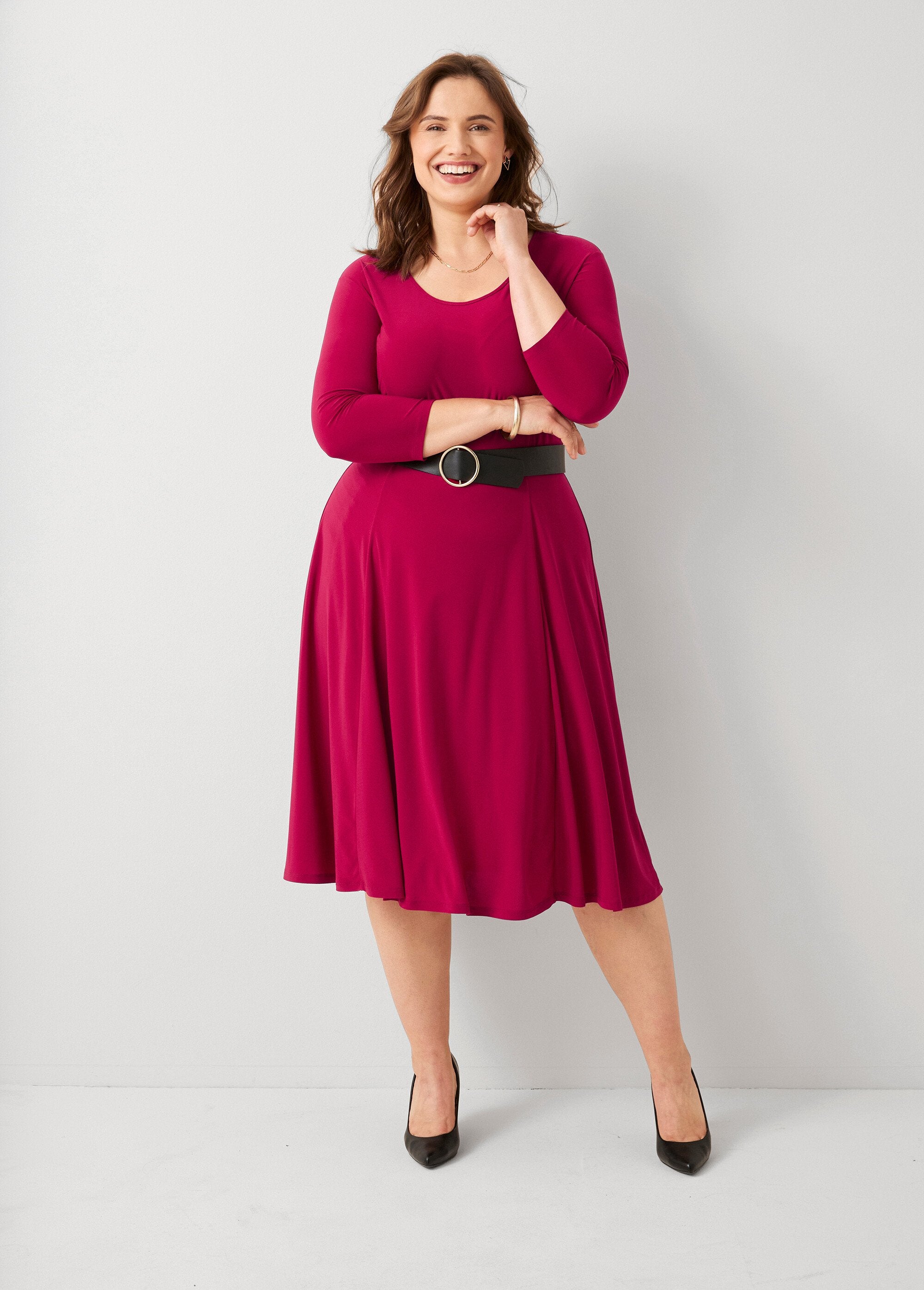 Short_dress_with_curved_line_and_cutouts_Fuchsia_FA1_curvy