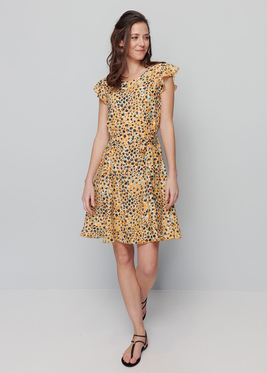 Animal_skin_print_ruffled_dress_Honey_background_FA1_slim