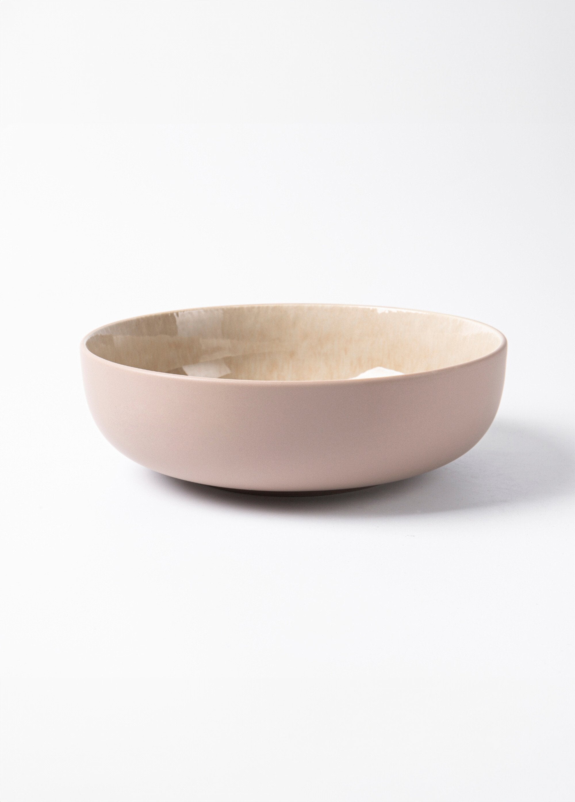 Dark_glazed_stoneware_salad_bowl_Mole_FA1_slim