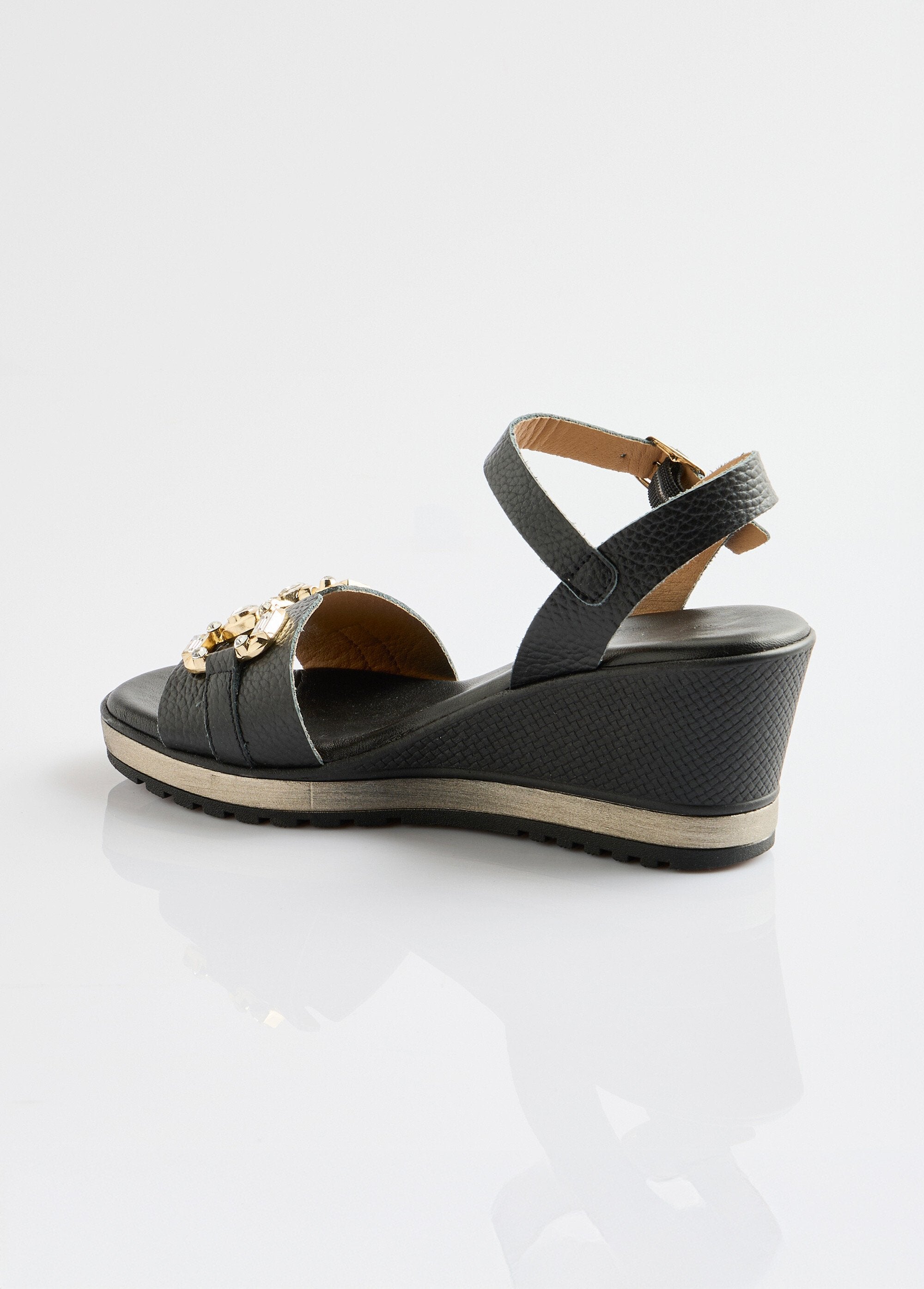 Leather_wedge_sandals,_chic_comfort_width_Black_DO1_slim