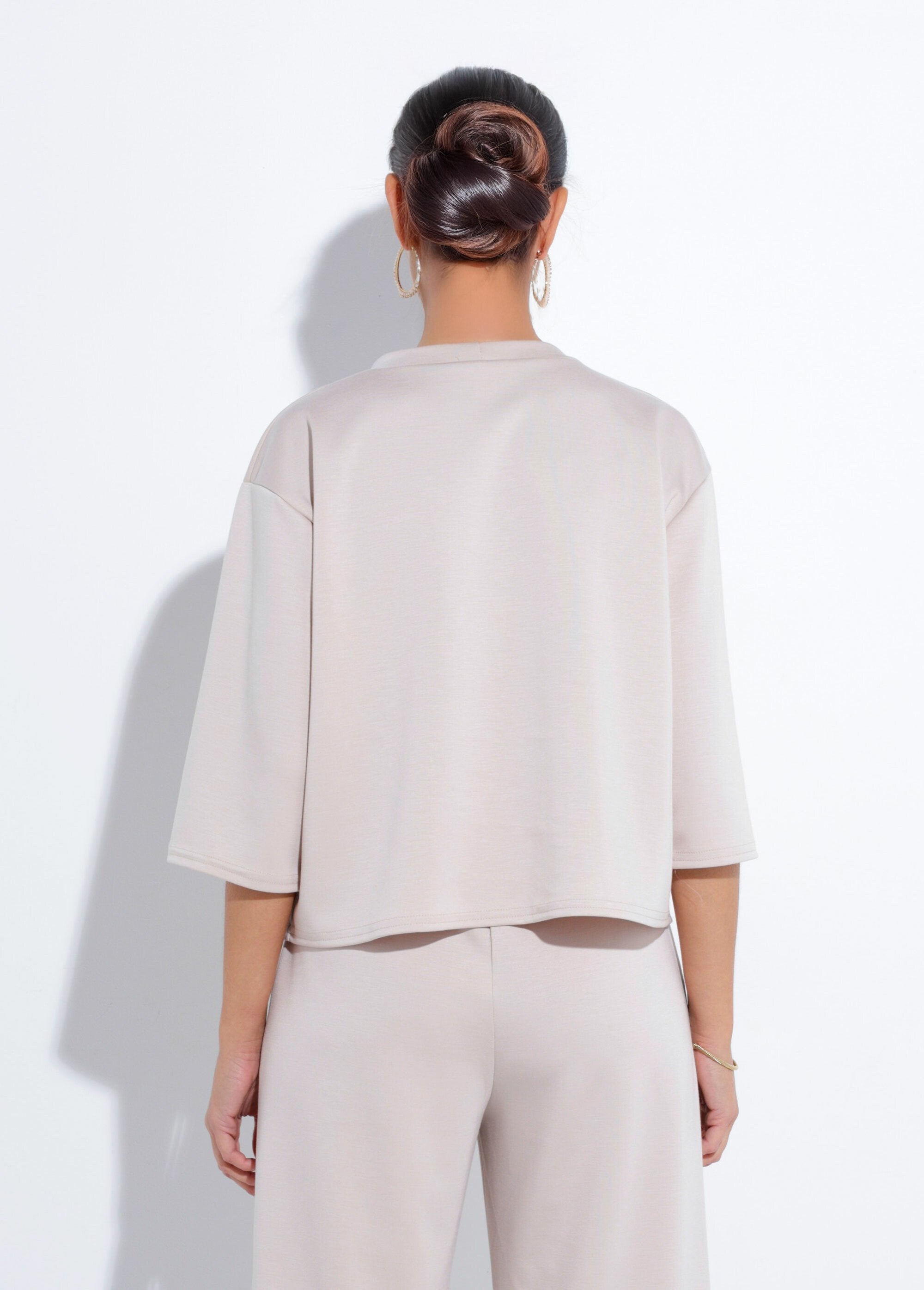 Comfort_fit_sweatshirt_with_3/4_sleeves_Beige_DO1_slim