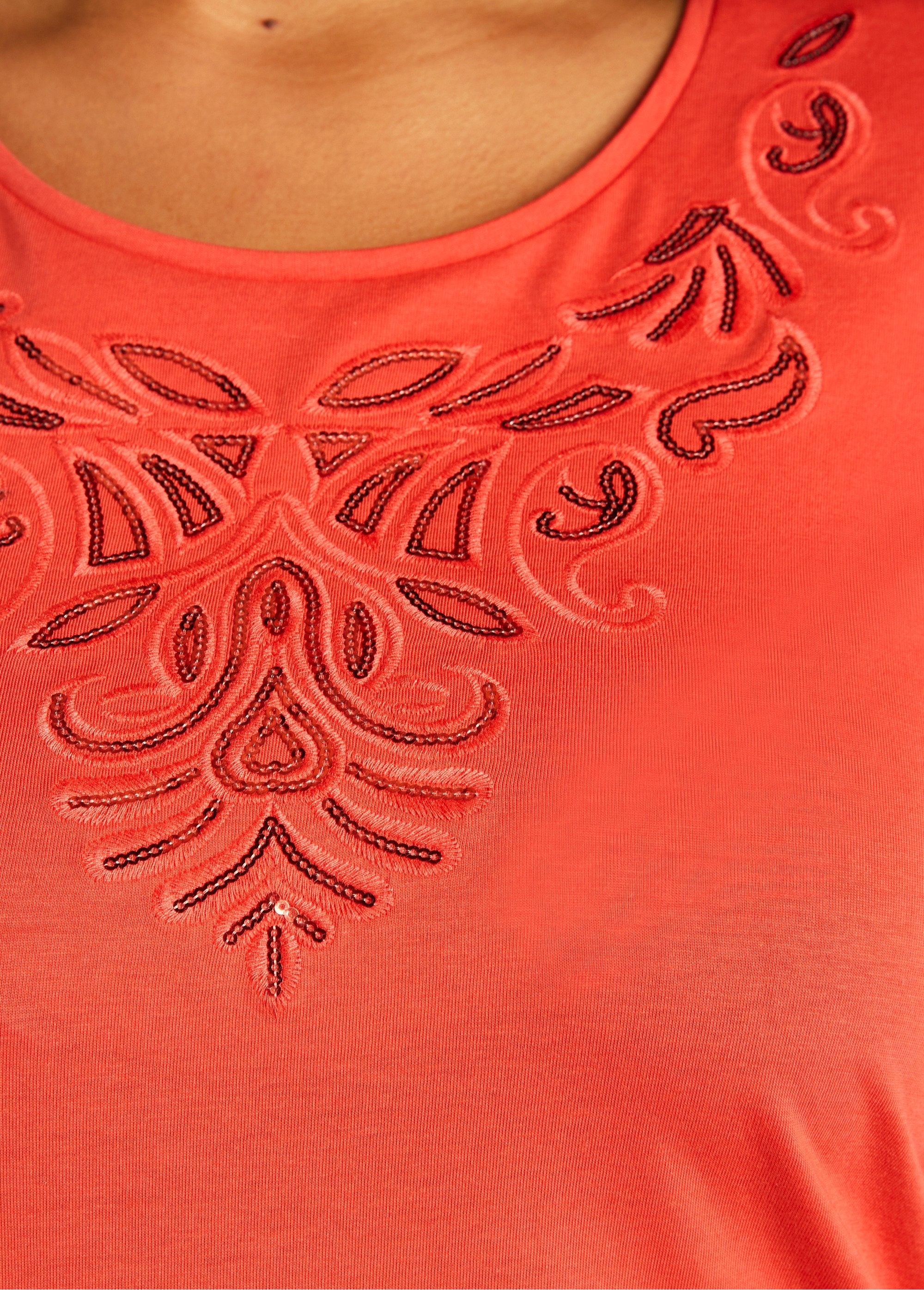 Short_embroidered_t-shirt_with_3/4_sleeves_Orange_DE2_curvy