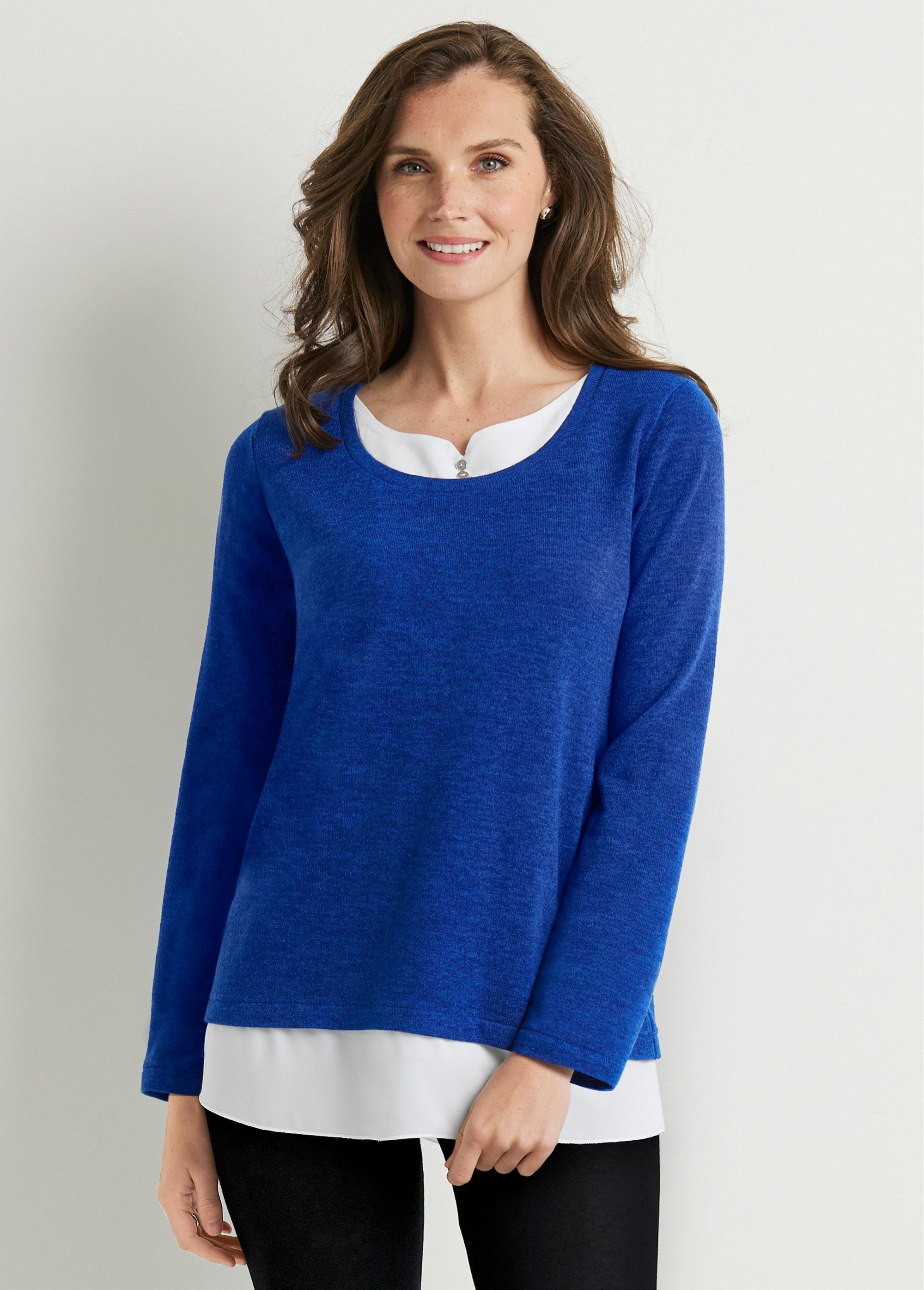 Mid-length_2-in-1_effect_t-shirt_Blue_FA1_slim