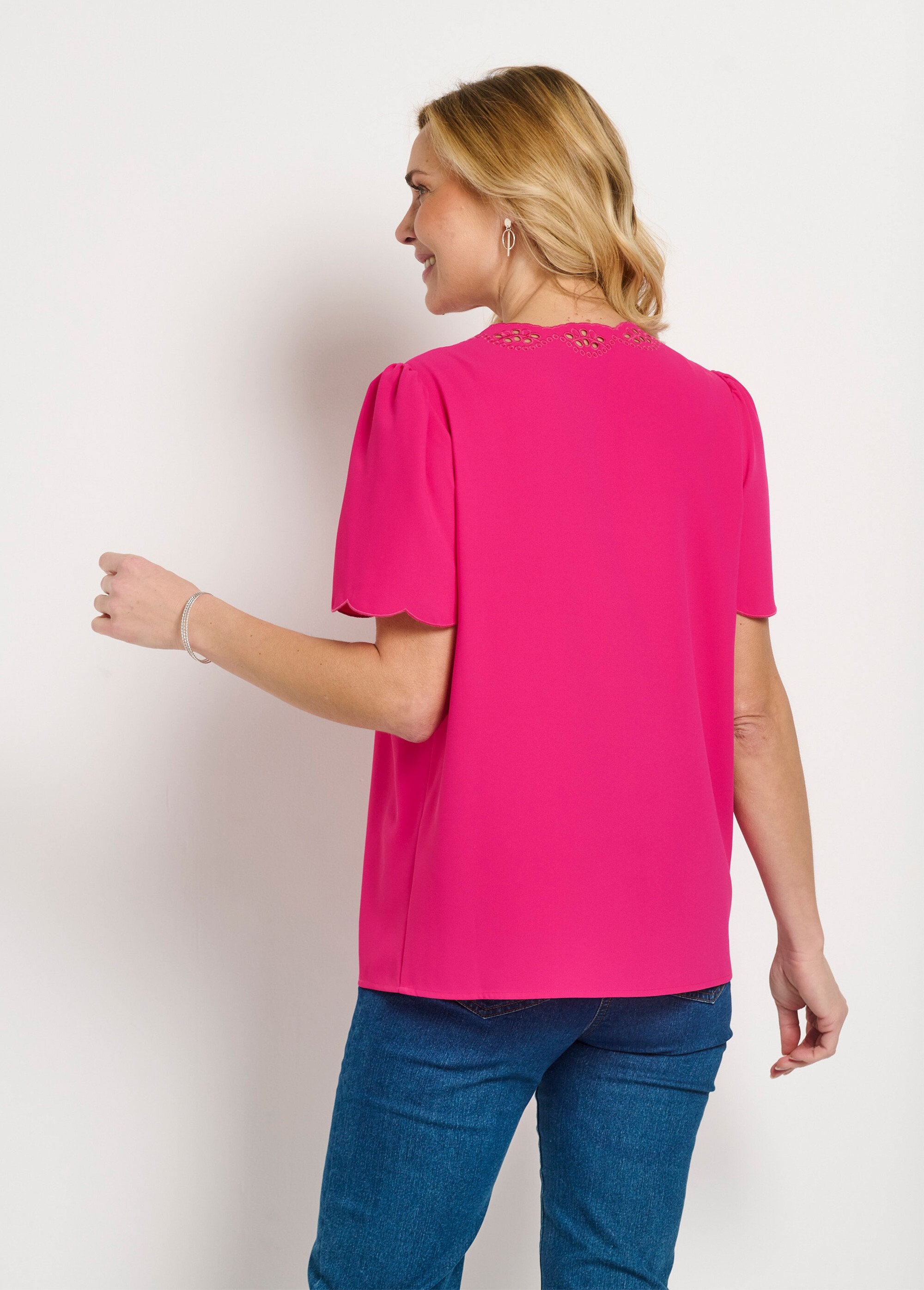 Long_embroidered_tunic_with_short_sleeves_Fuchsia_DO1_slim